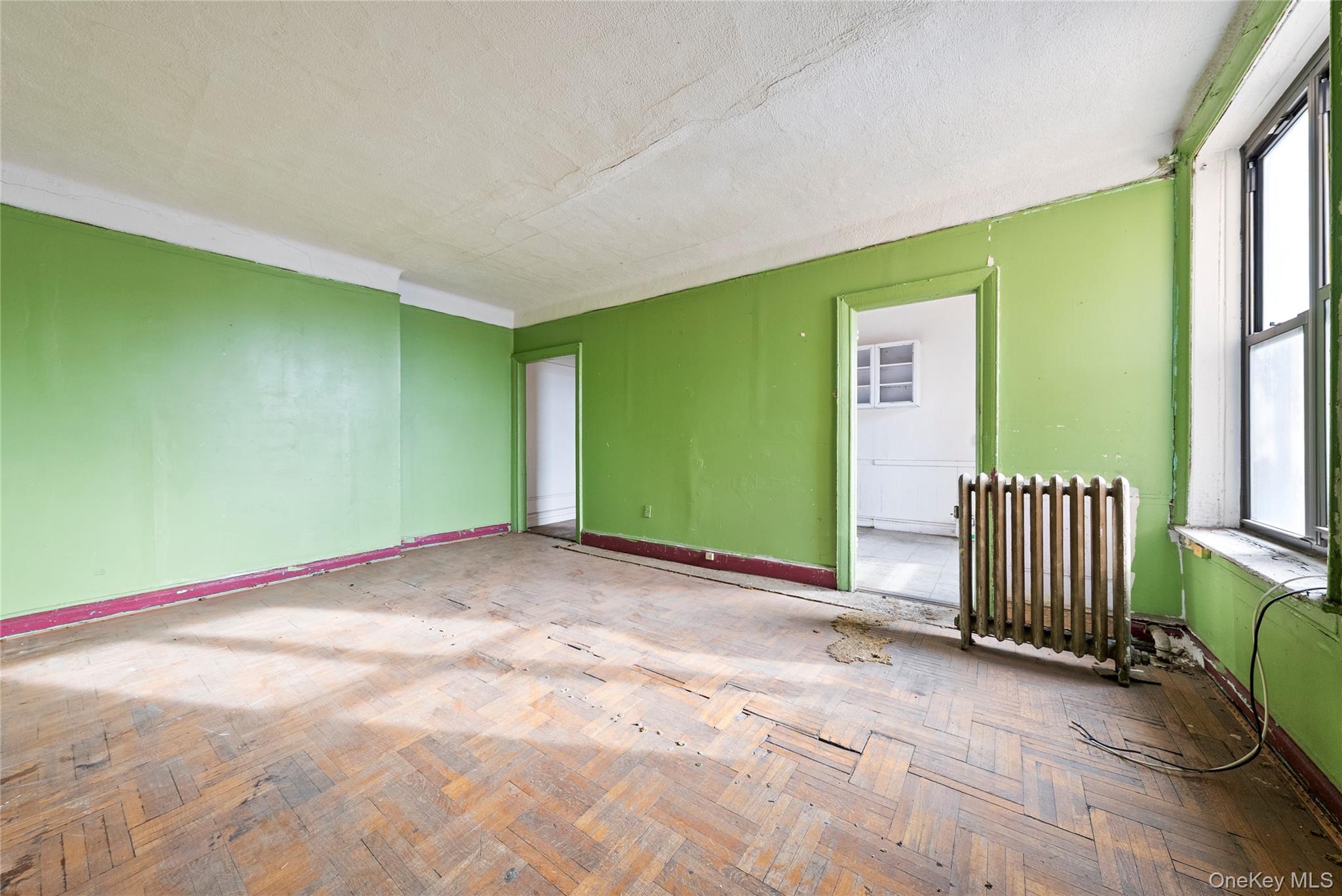 1715 Nelson Avenue 4b Property Photo 5