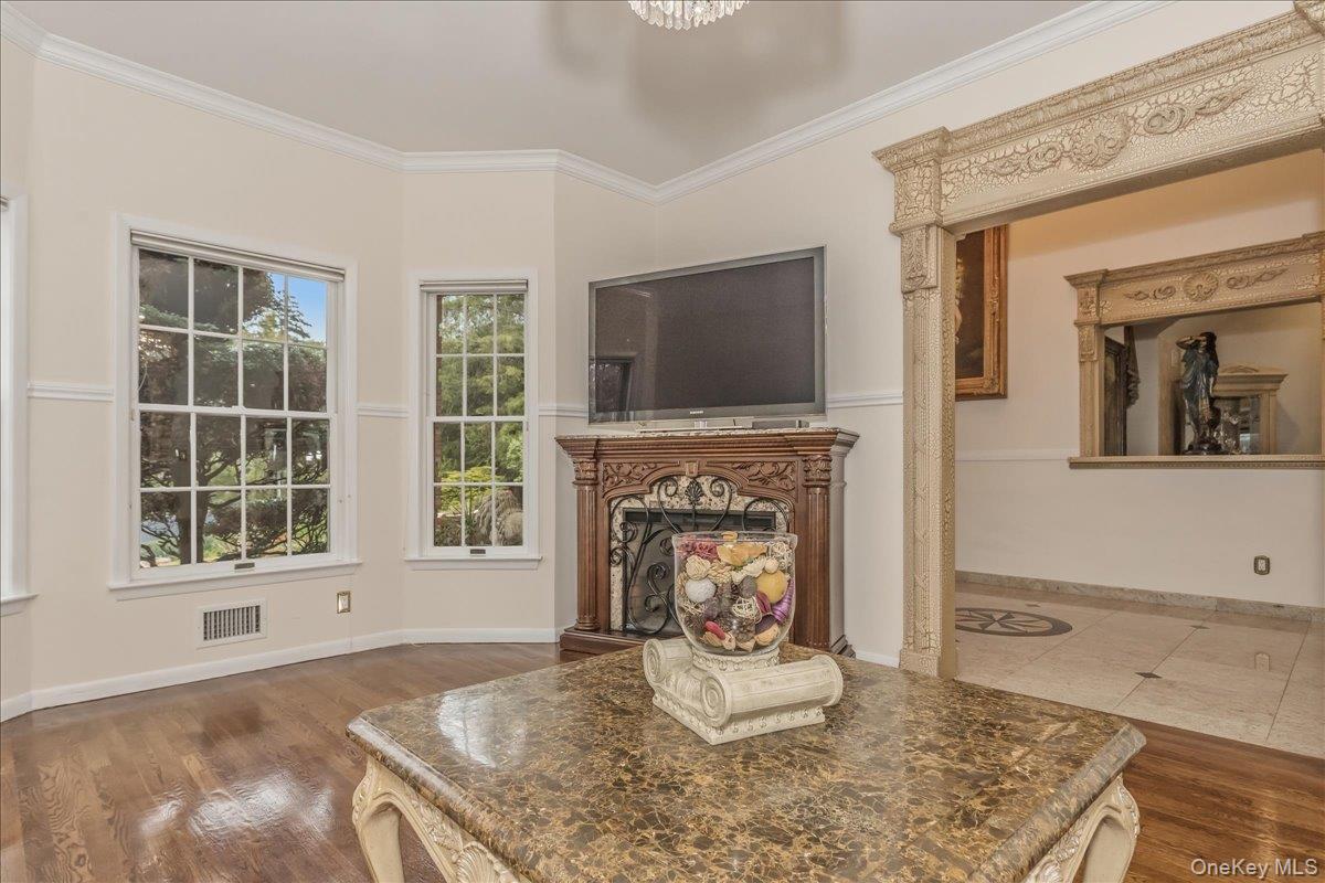 21 Chauncey Place Property Photo 8
