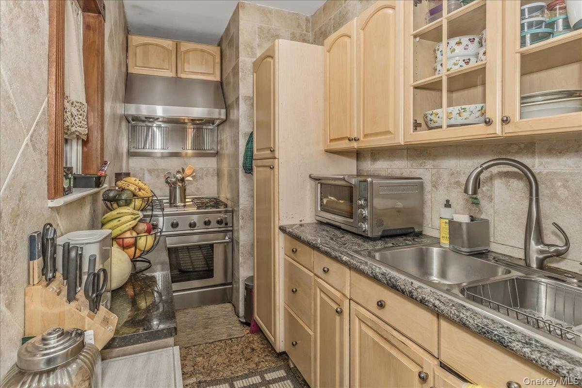 21 Chauncey Place Property Photo 16