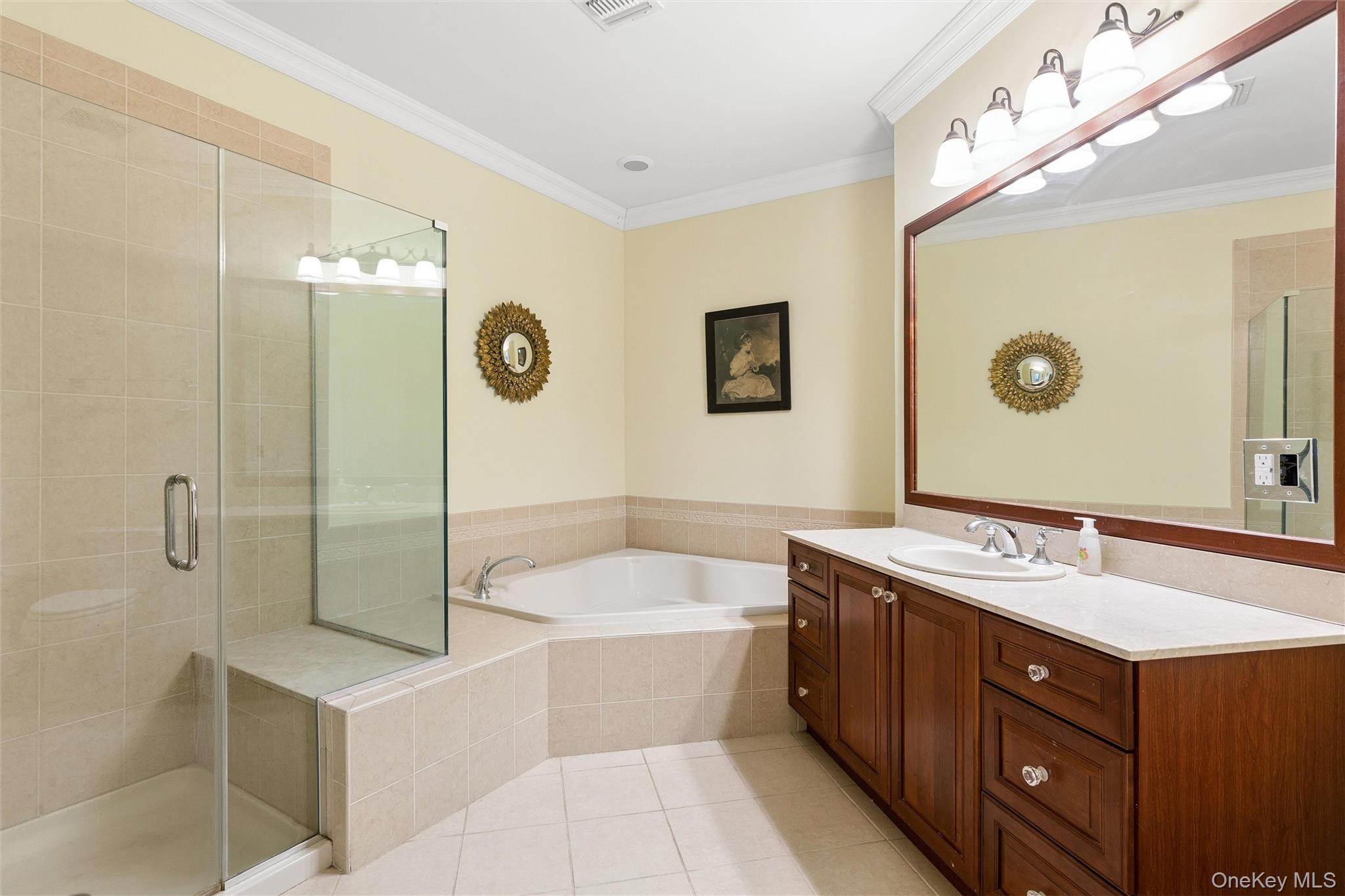58 Symphony Drive Property Photo 14