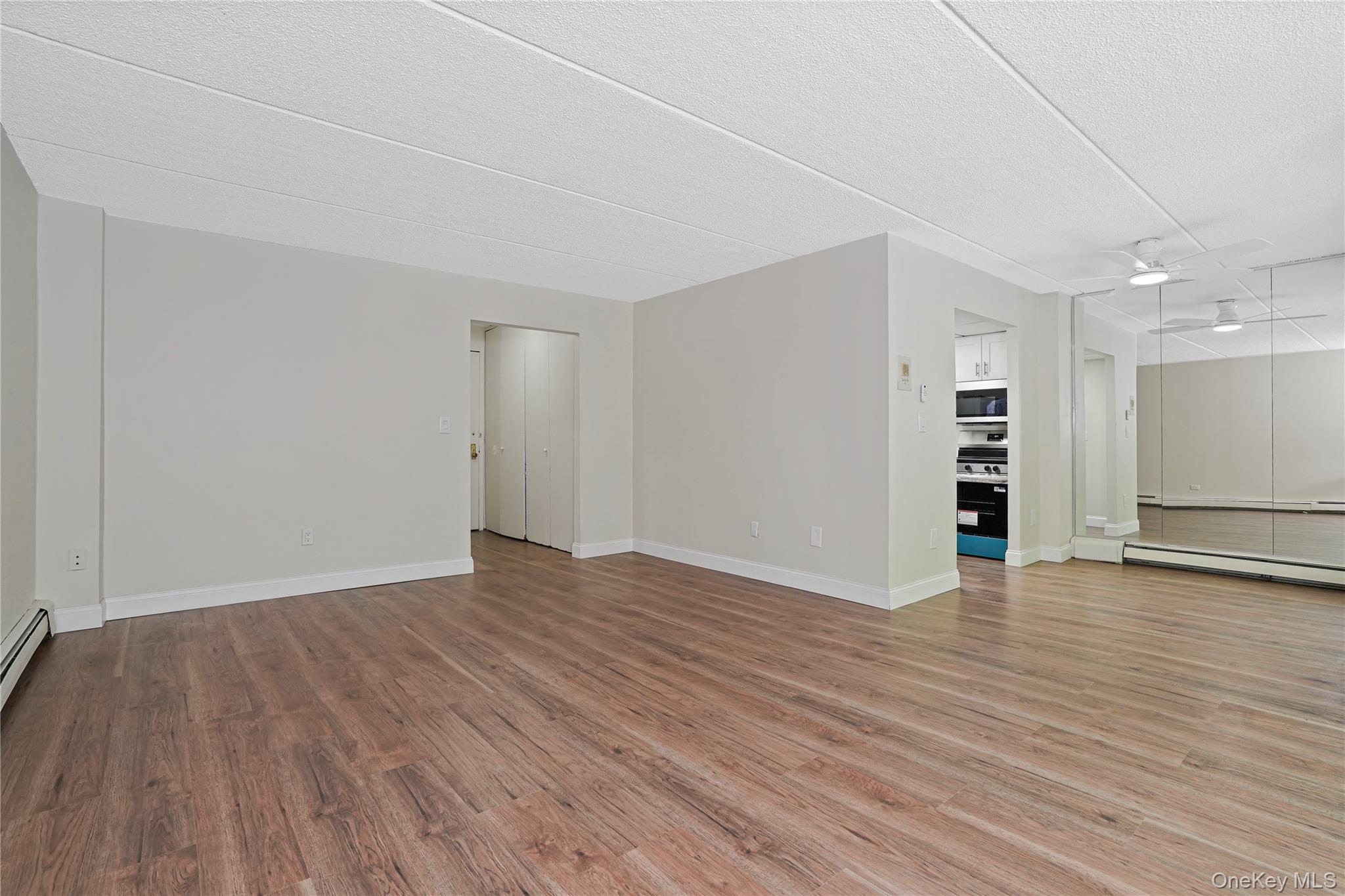 1 David Lane 2a Property Photo 3