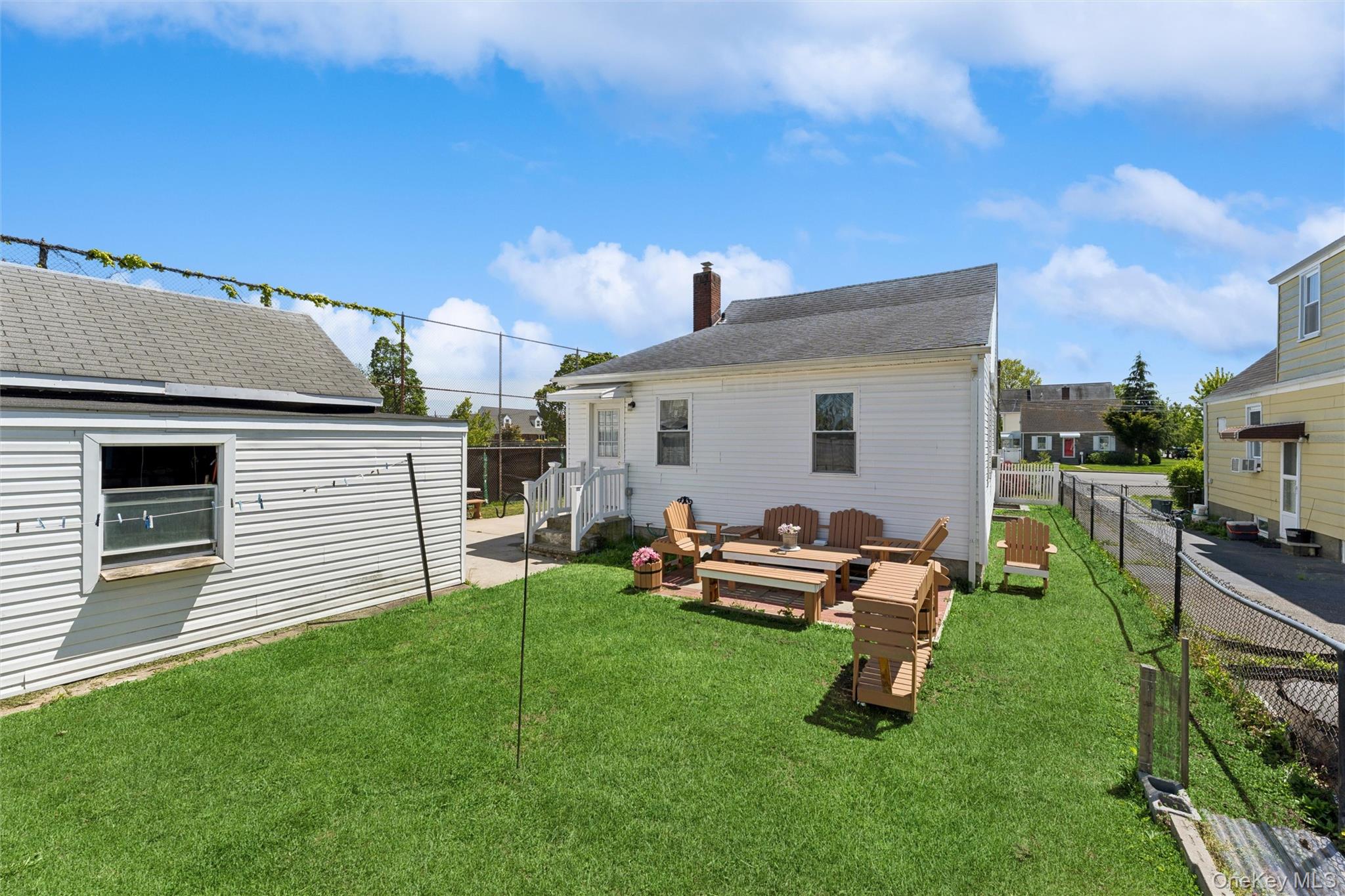 646 Benris Avenue Property Photo 15