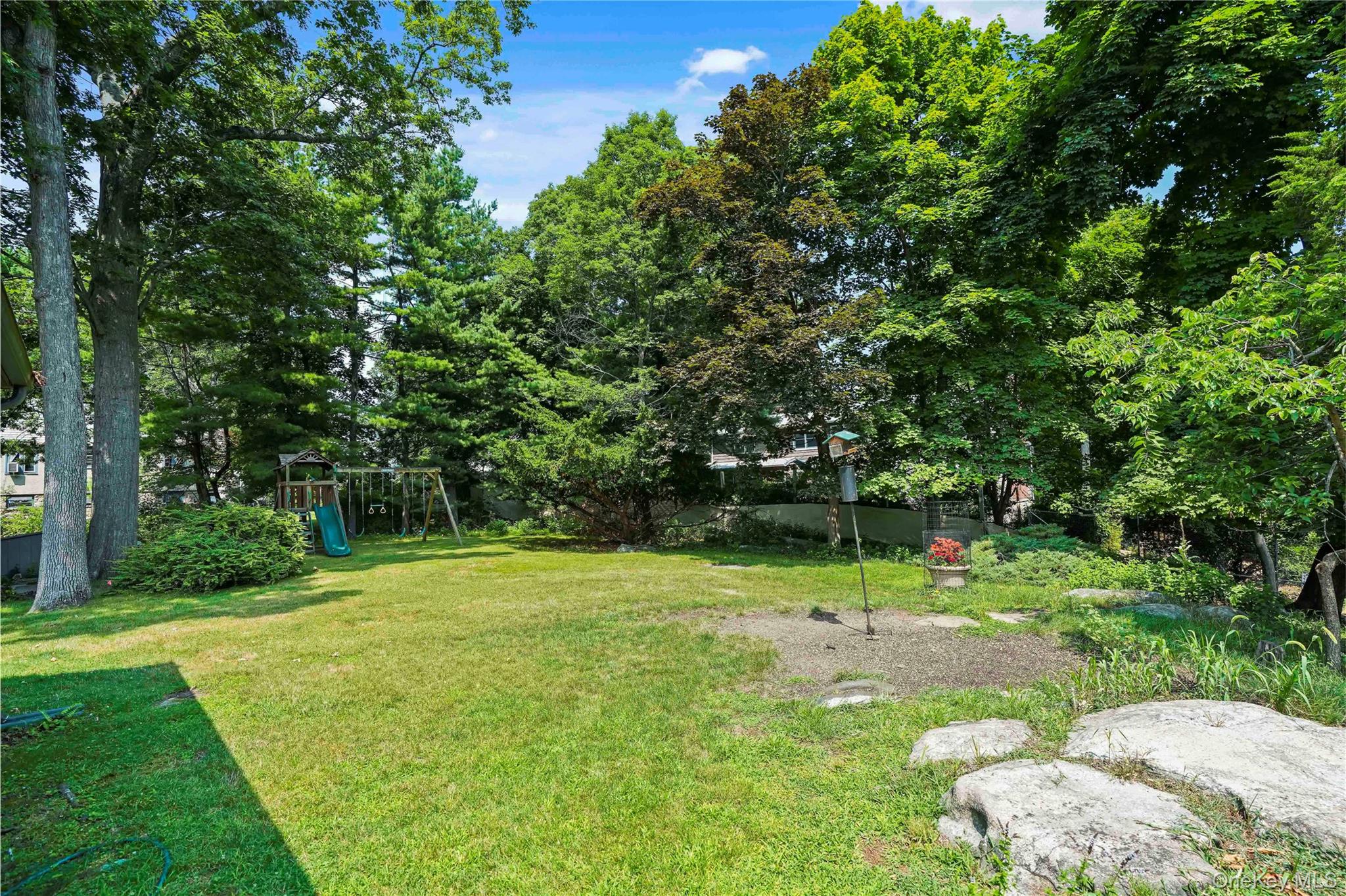 39 Forest Avenue Property Photo 23