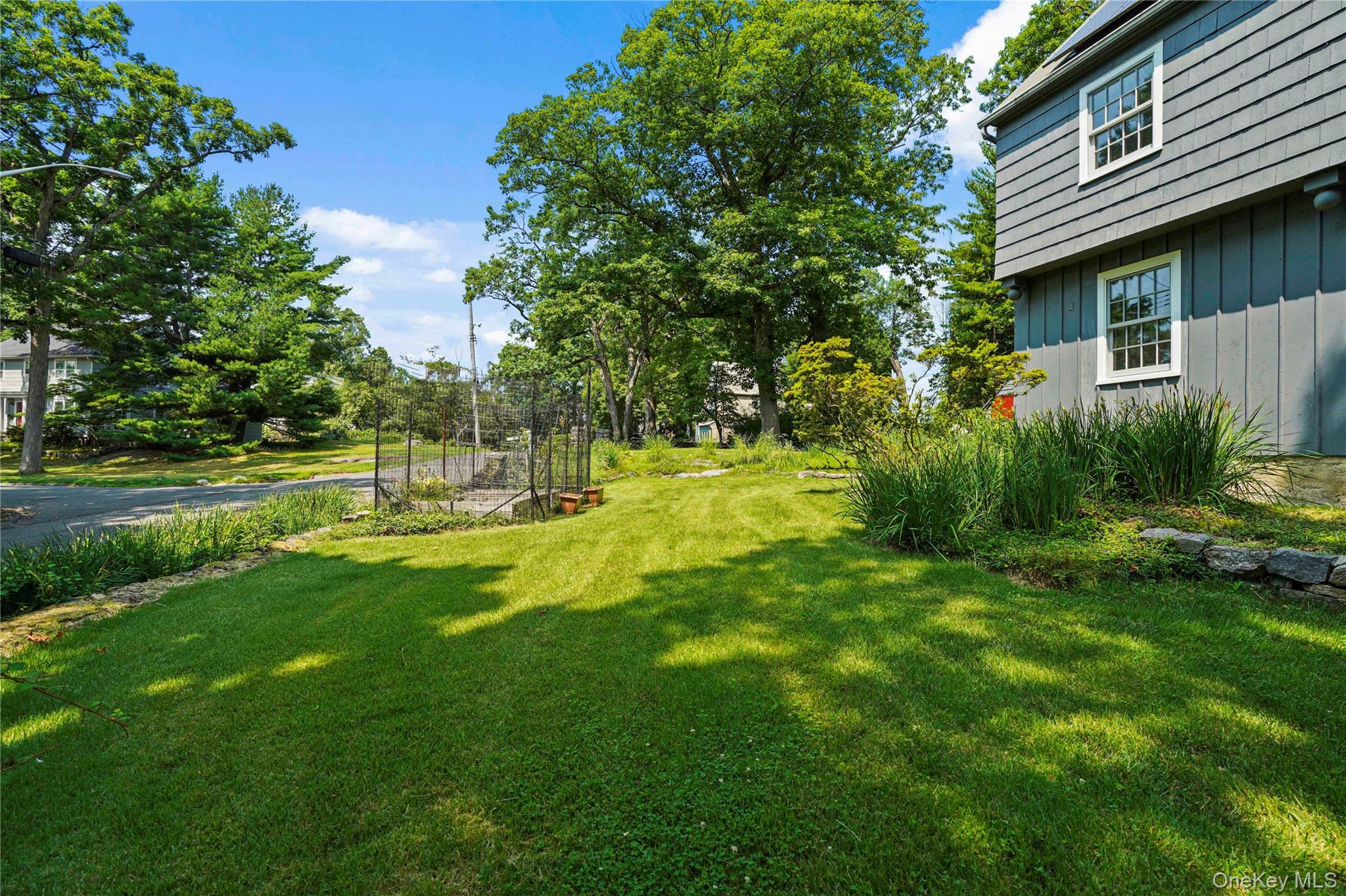 39 Forest Avenue Property Photo 30