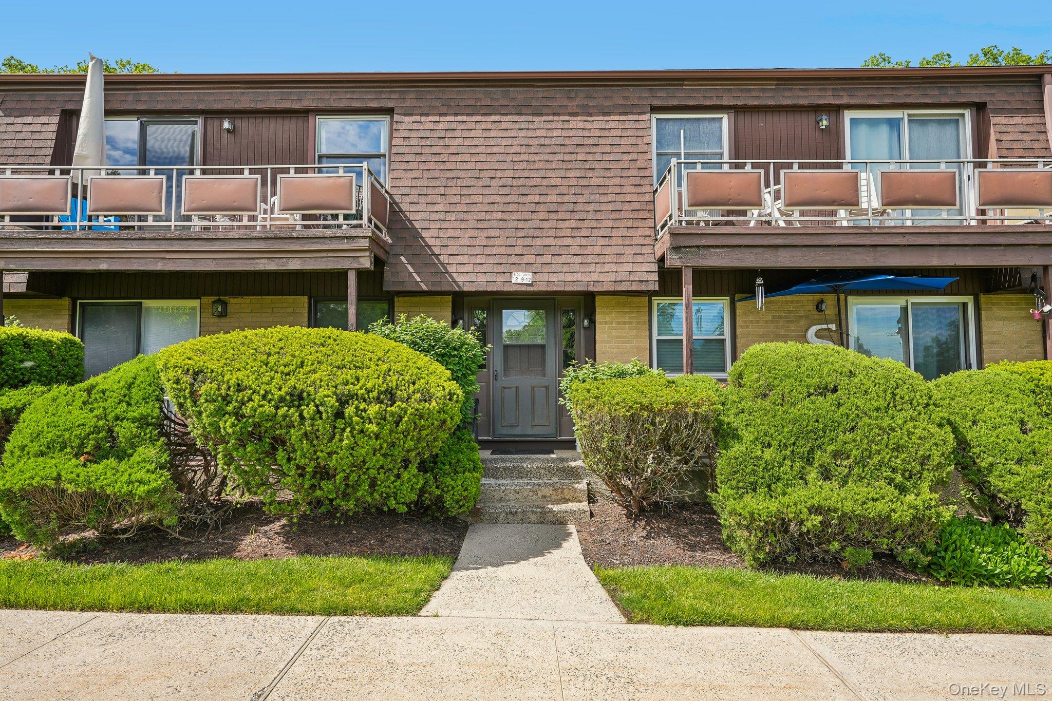 2 Germonds Village 12 Property Photo 1