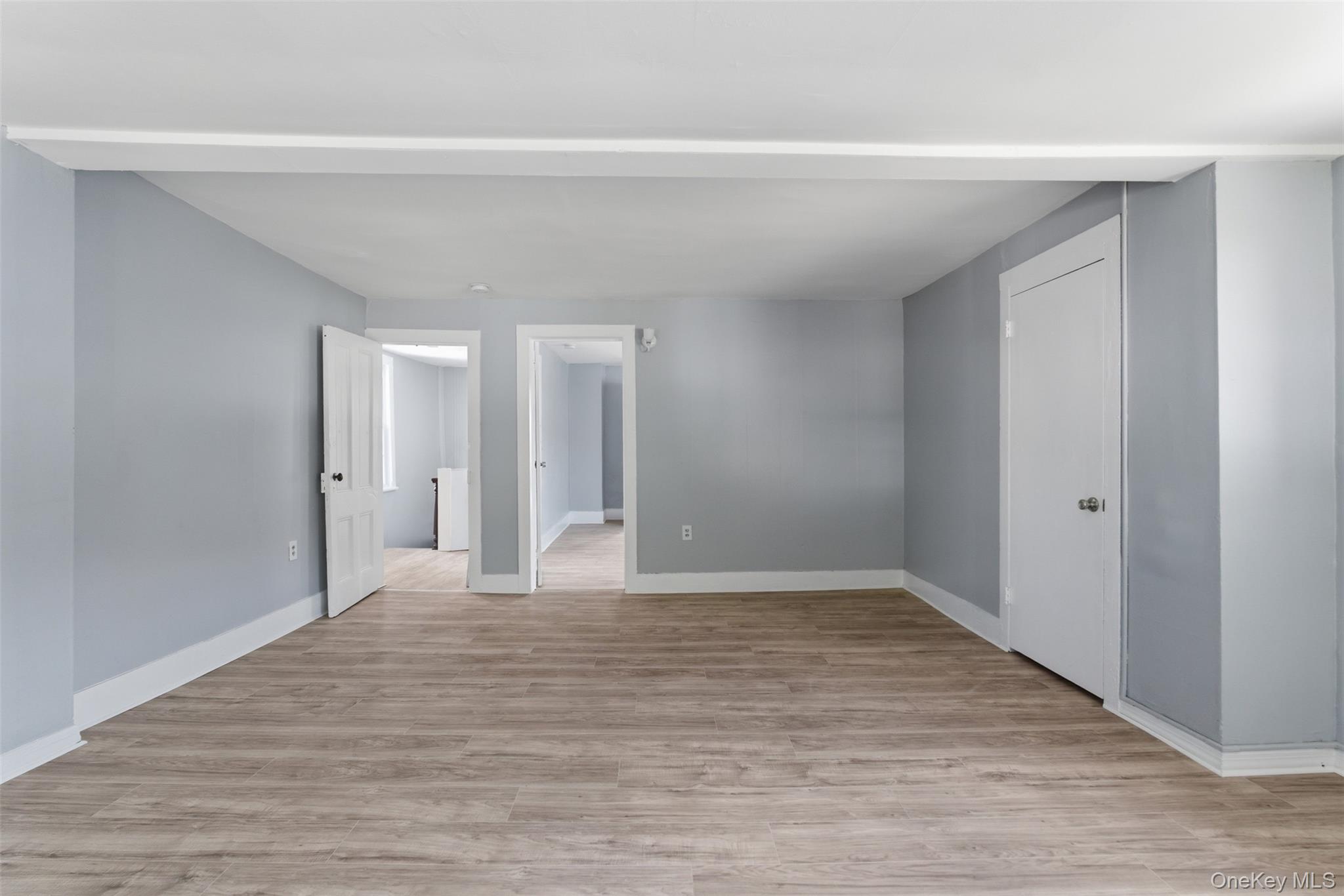 22 E Broome Street Property Photo 14