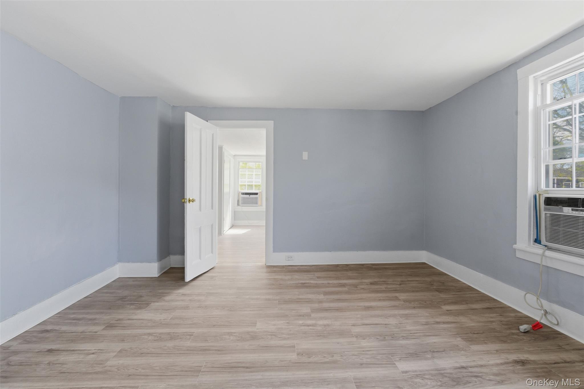 22 E Broome Street Property Photo 16