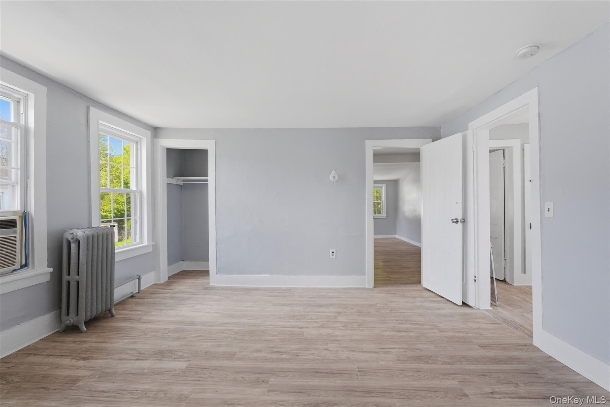 22 E Broome Street Property Photo 20