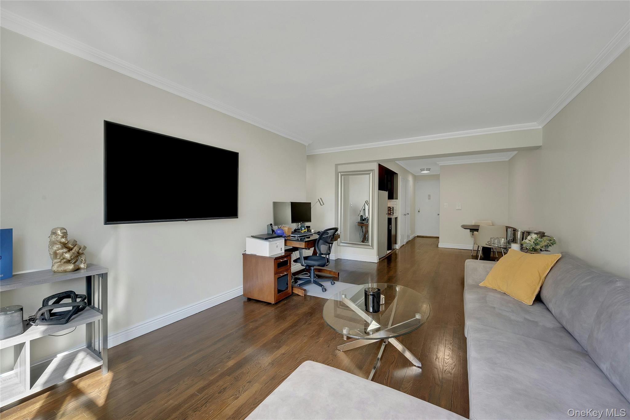 30 N Broadway 5e Property Photo 7