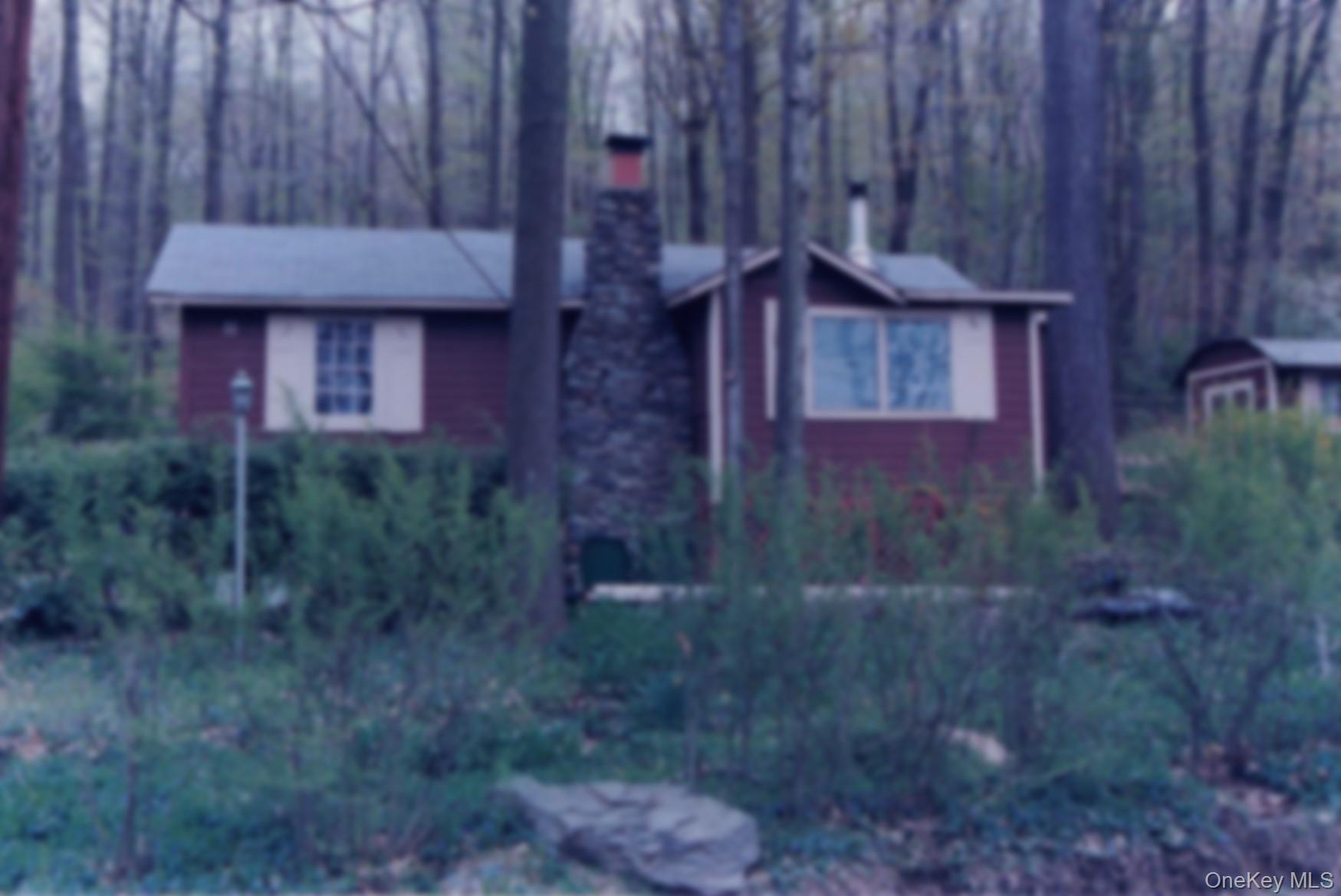 11 Woodland Circle Property Photo 1