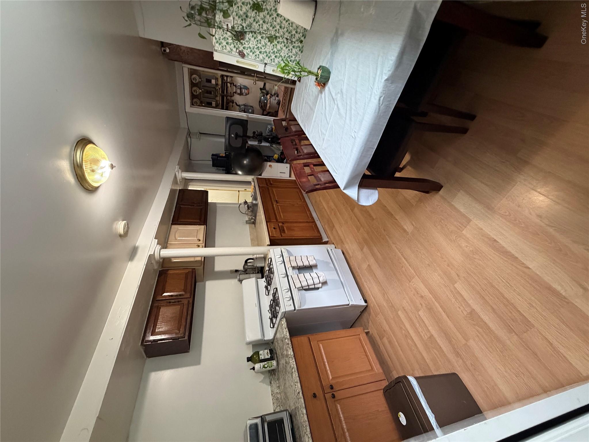 67 State Street Property Photo 32