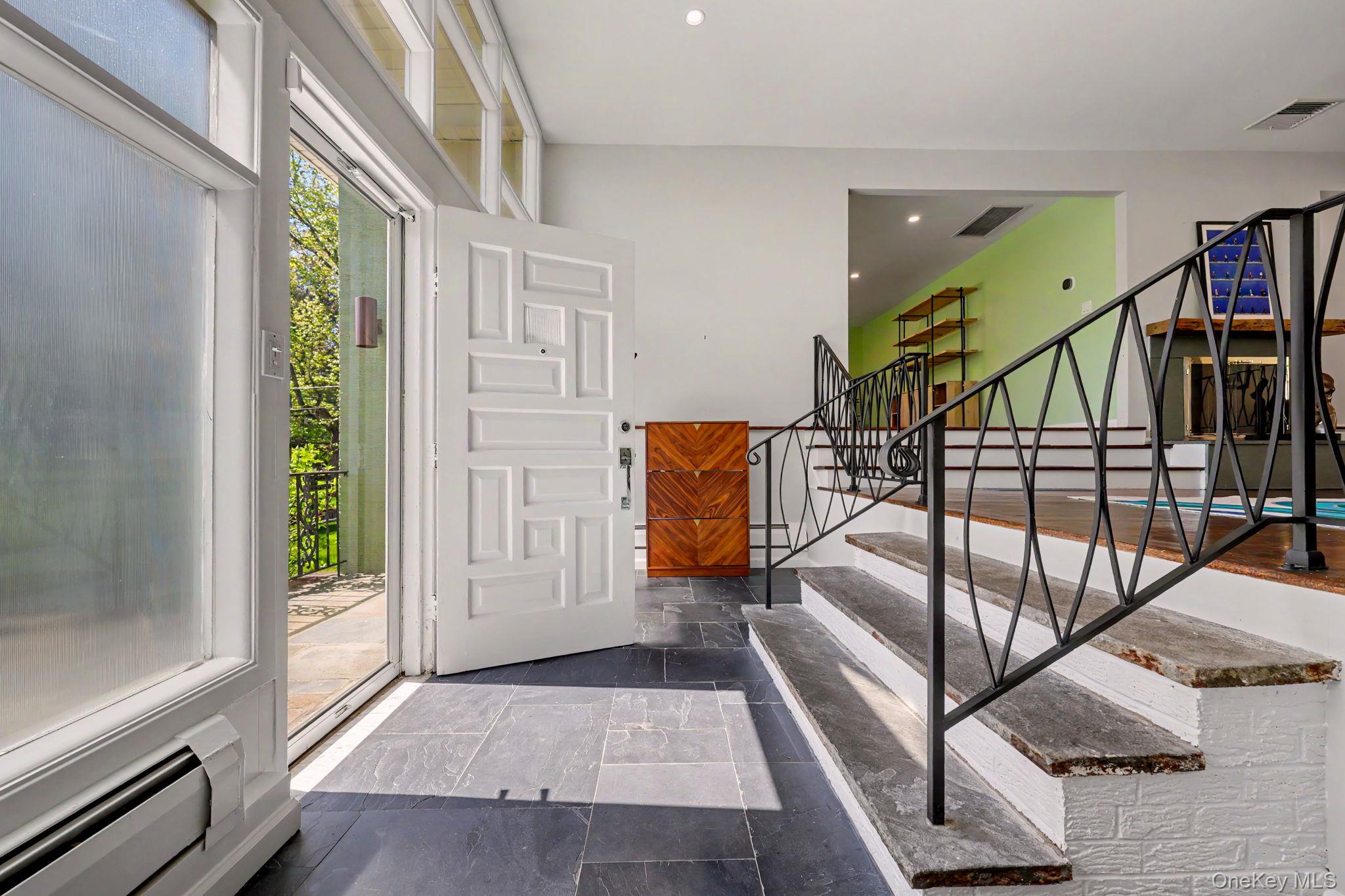 151 Devon Road Property Photo 2