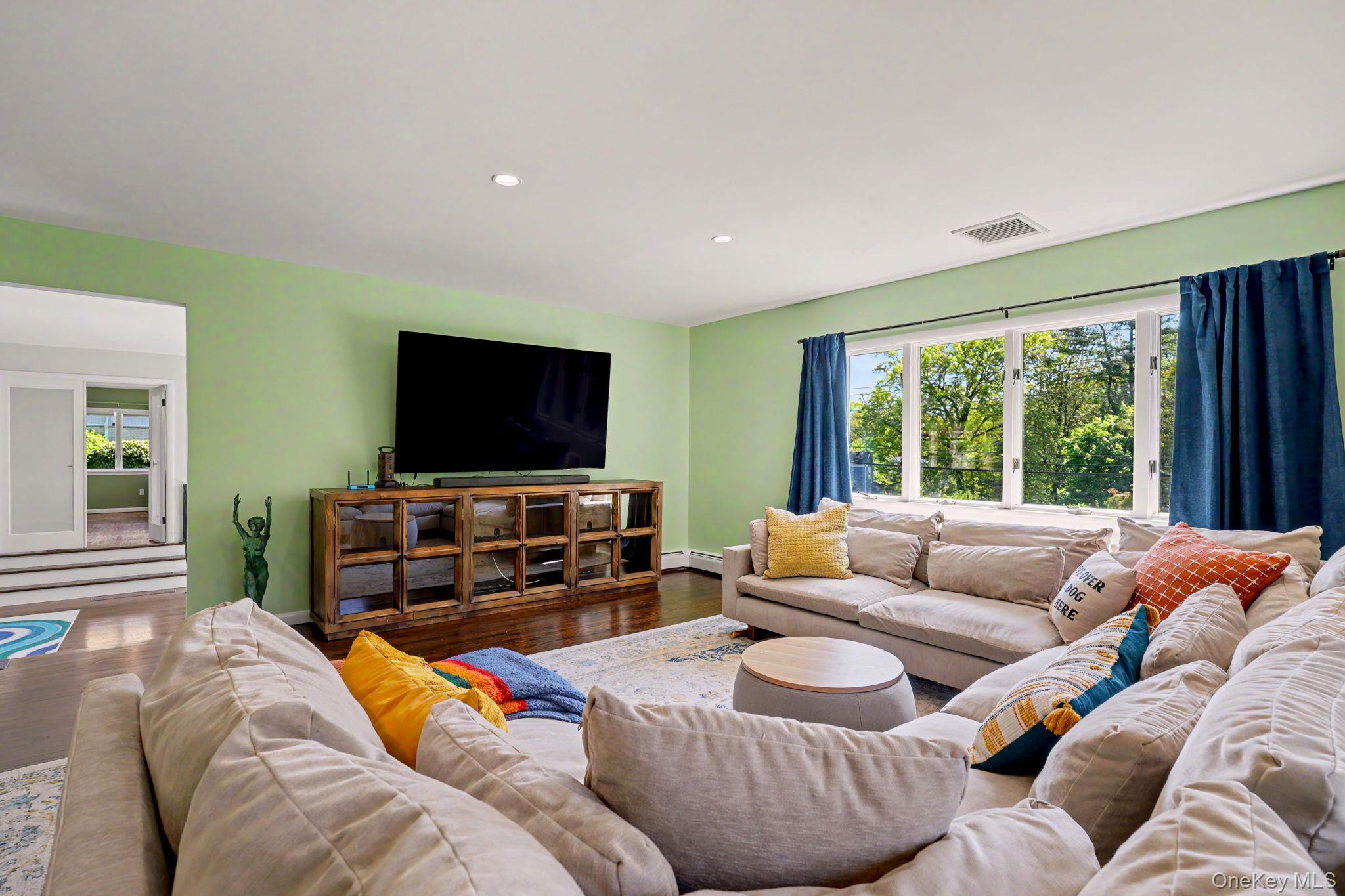 151 Devon Road Property Photo 10