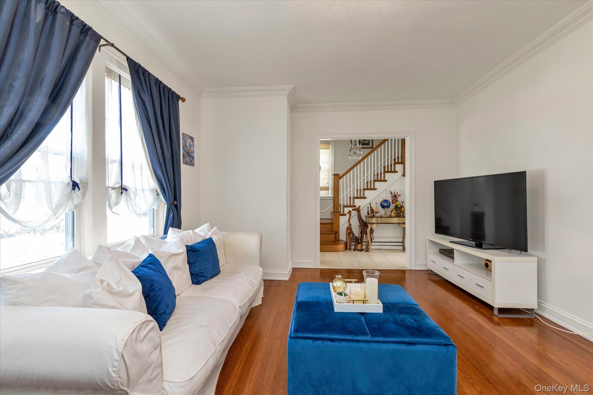 1051 Roselle Place