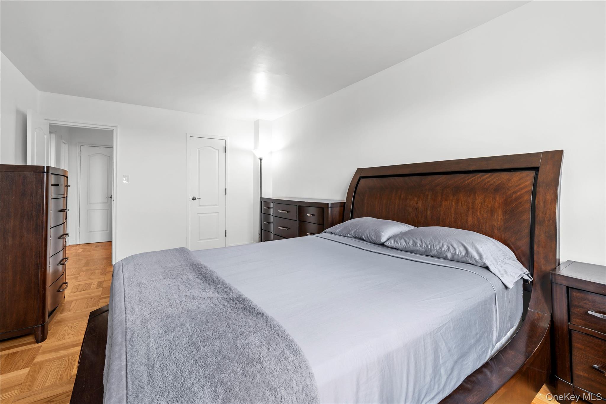 4555 Henry Hudson Parkway A908 Property Photo 10