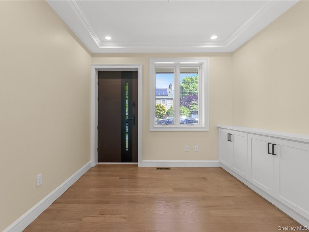 3802 211th Street Property Photo 11