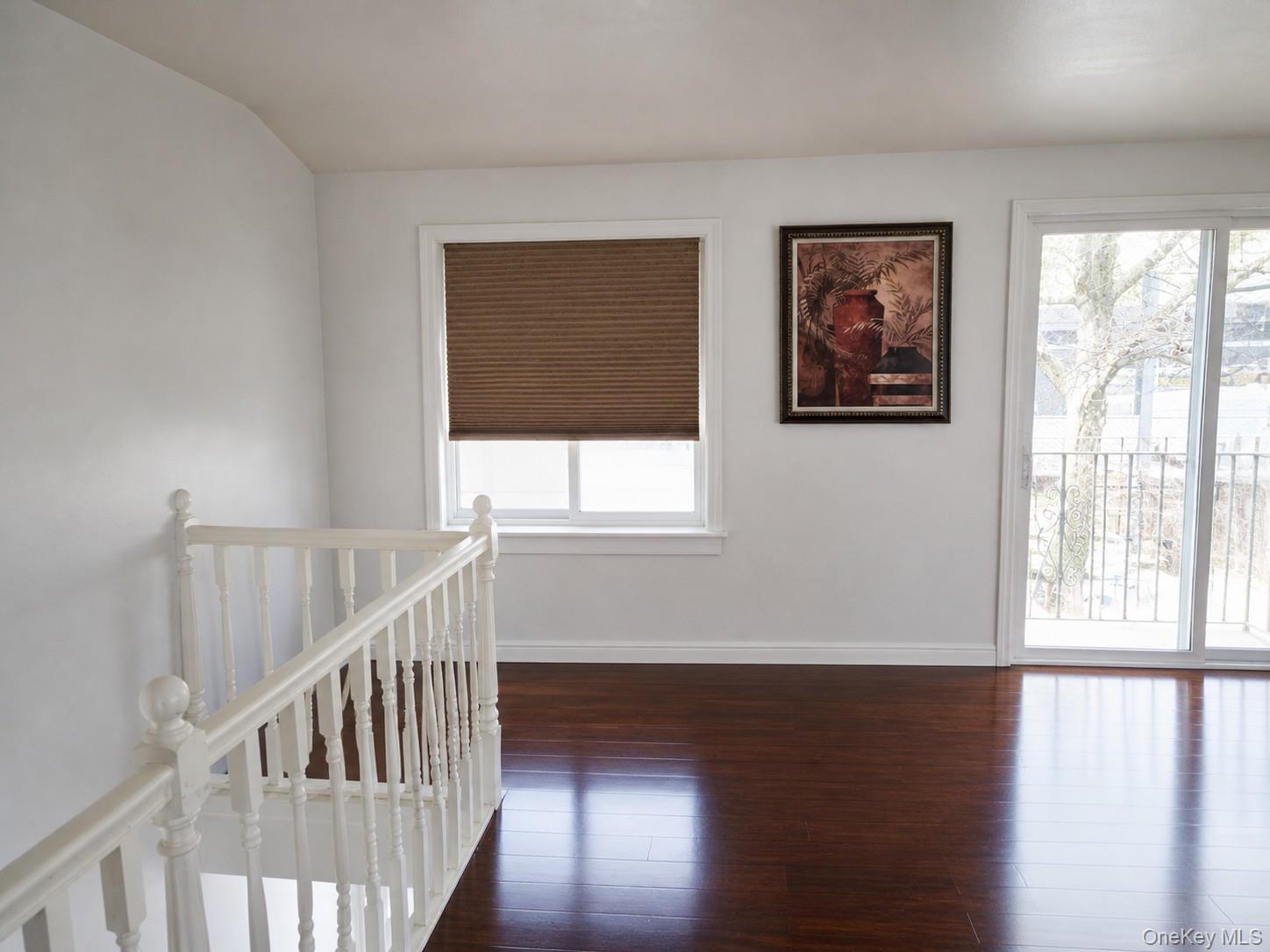 12823 Van Wyck Expressway Property Photo 7