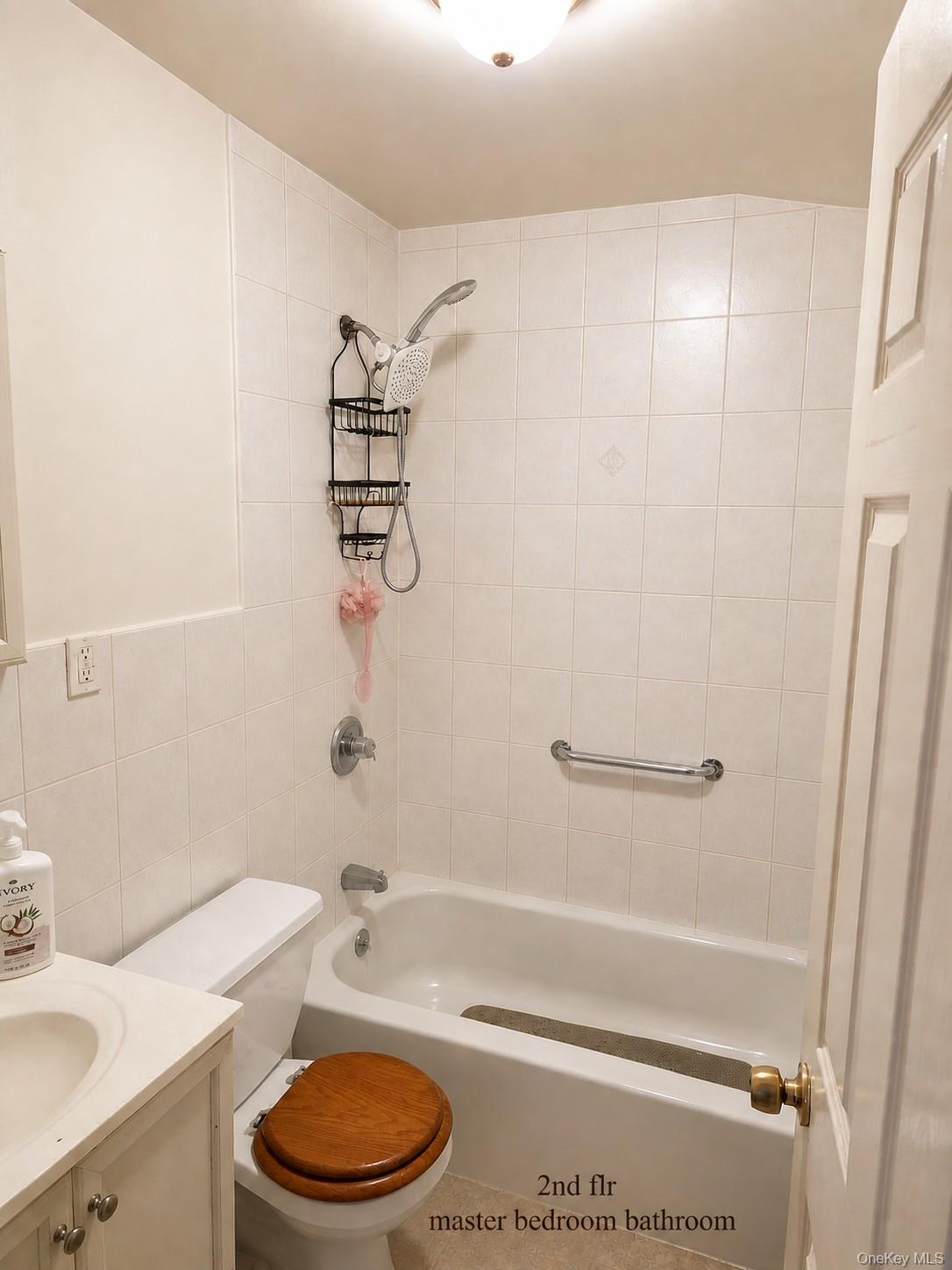 12823 Van Wyck Expressway Property Photo 11