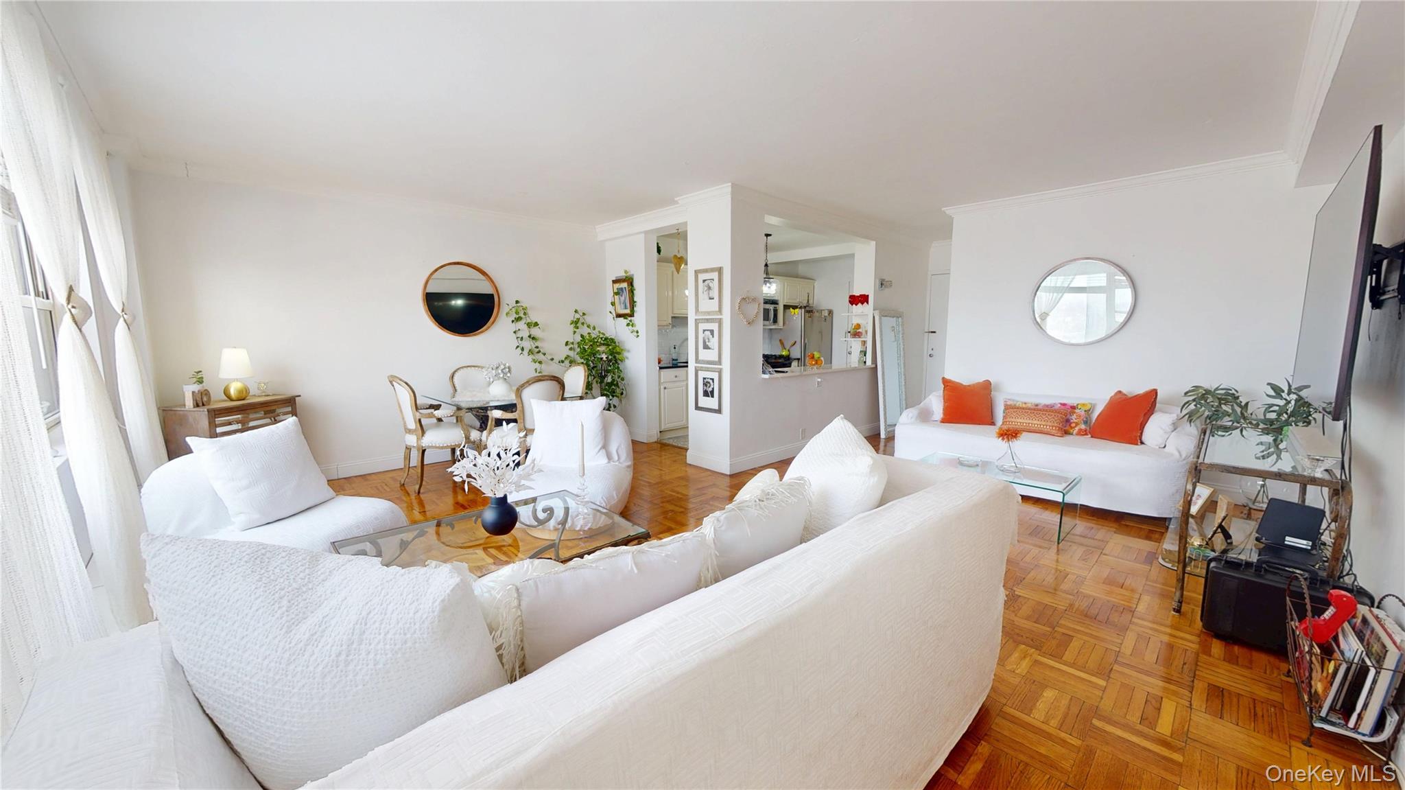 3 Fordham Hill Oval 8b Property Photo 2