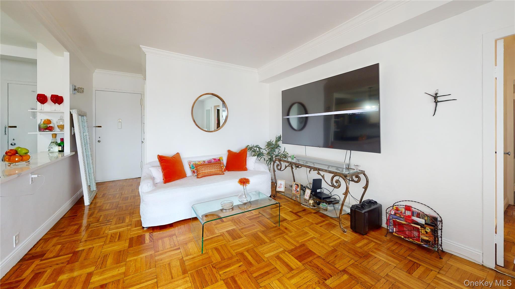 3 Fordham Hill Oval 8b Property Photo 4