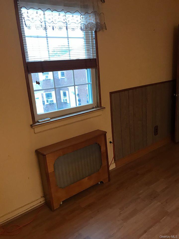 261-29 Langston Ave B Property Photo 6