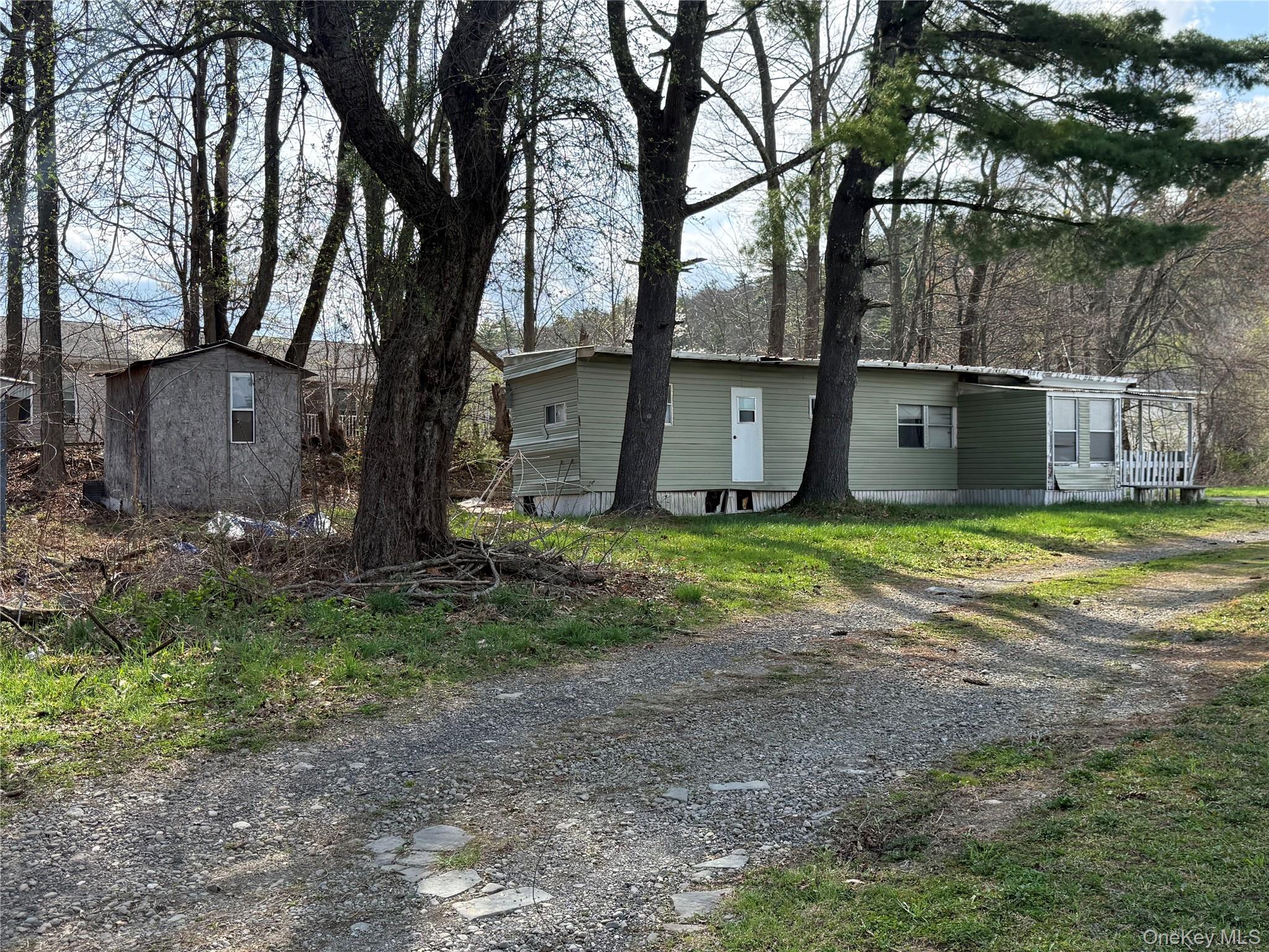 188 S Main Street Property Photo 7