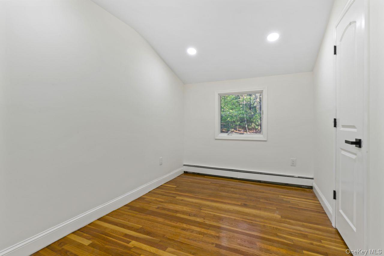 56 Mcarthur Lane Property Photo 17