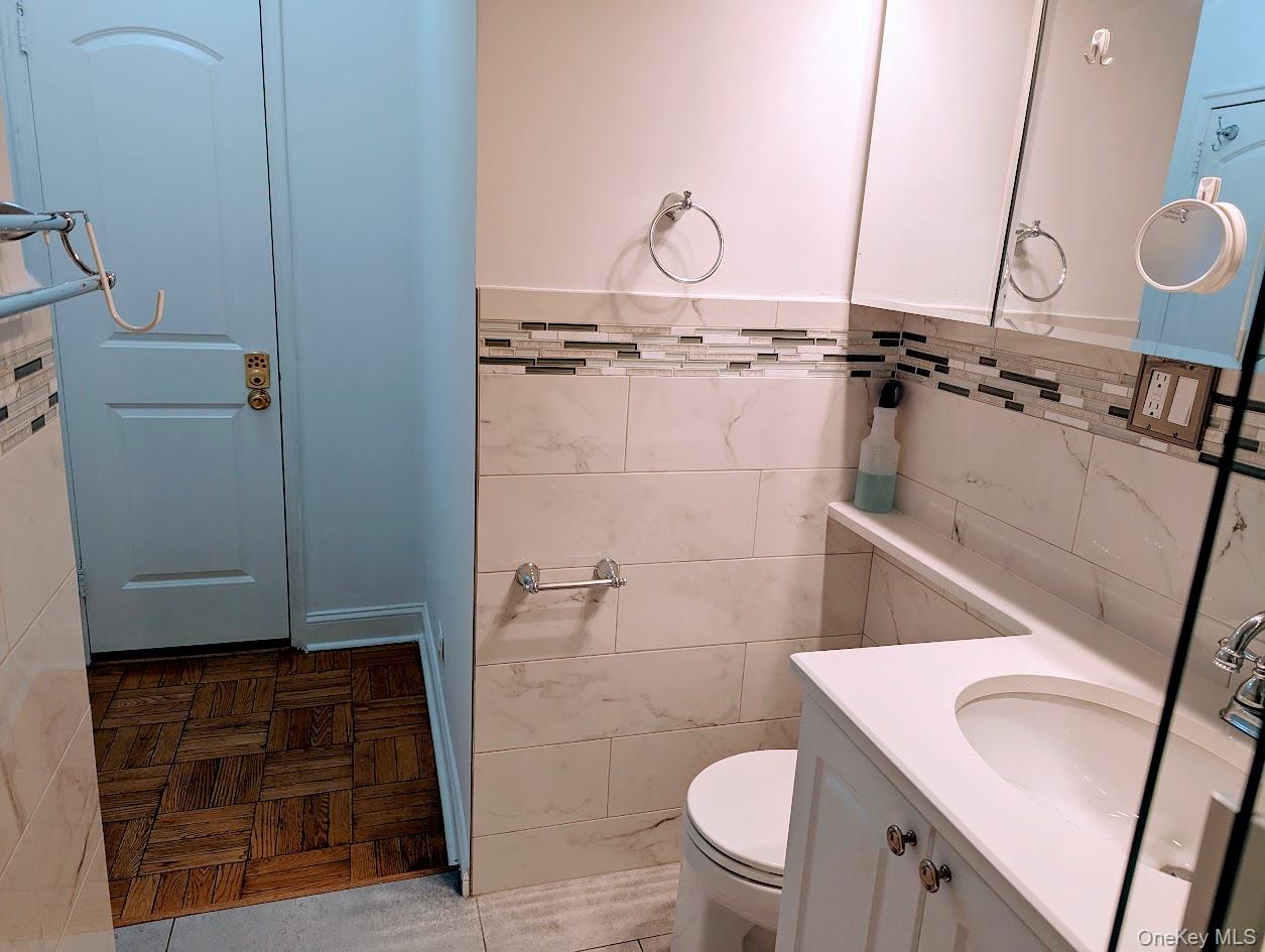 71-36 110 Street 4a Property Photo 7