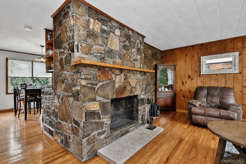 124 Cherrywood Drive Property Photo 1