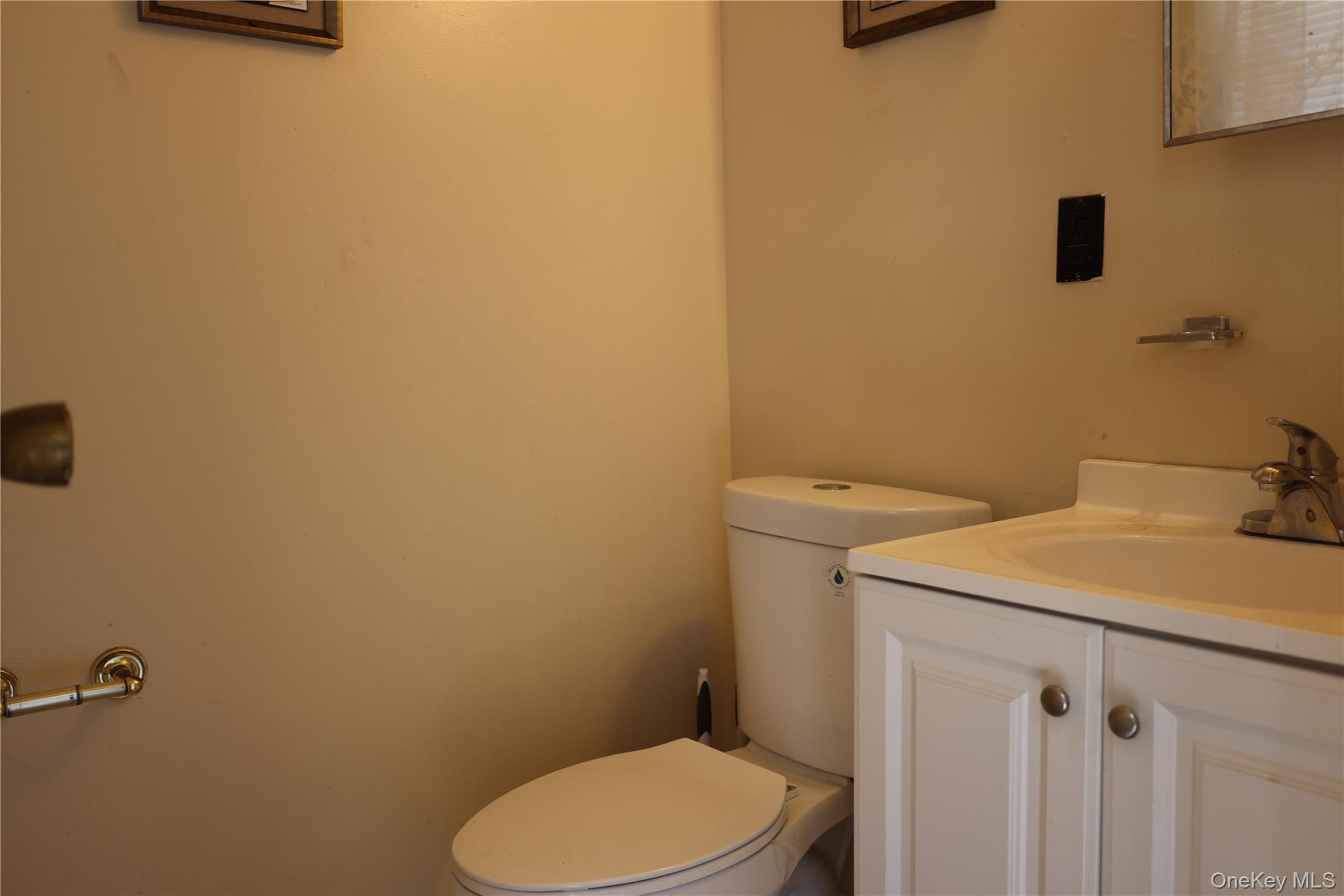 893 Rockaway Avenue Property Photo 3