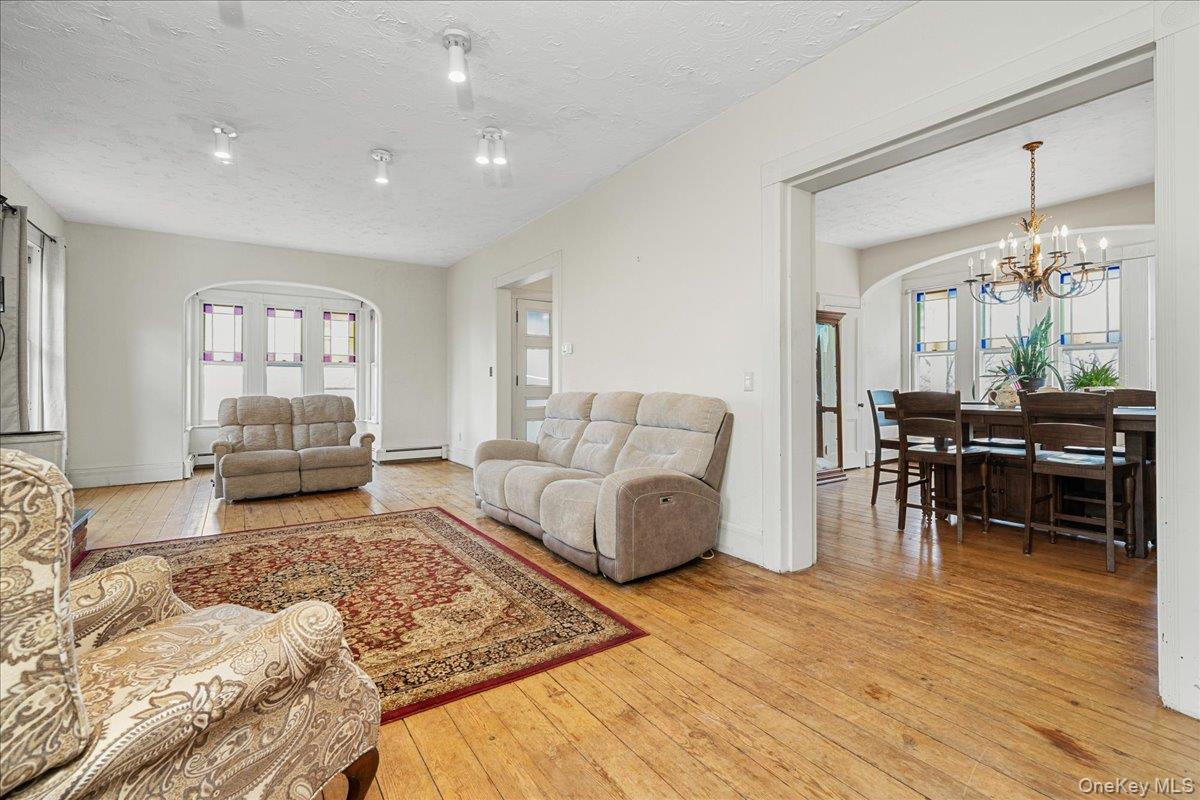 14 Maple Avenue Property Photo 11