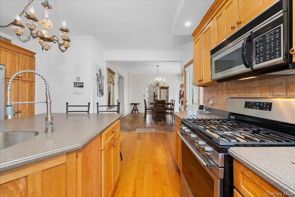 14 Maple Avenue Property Photo 23