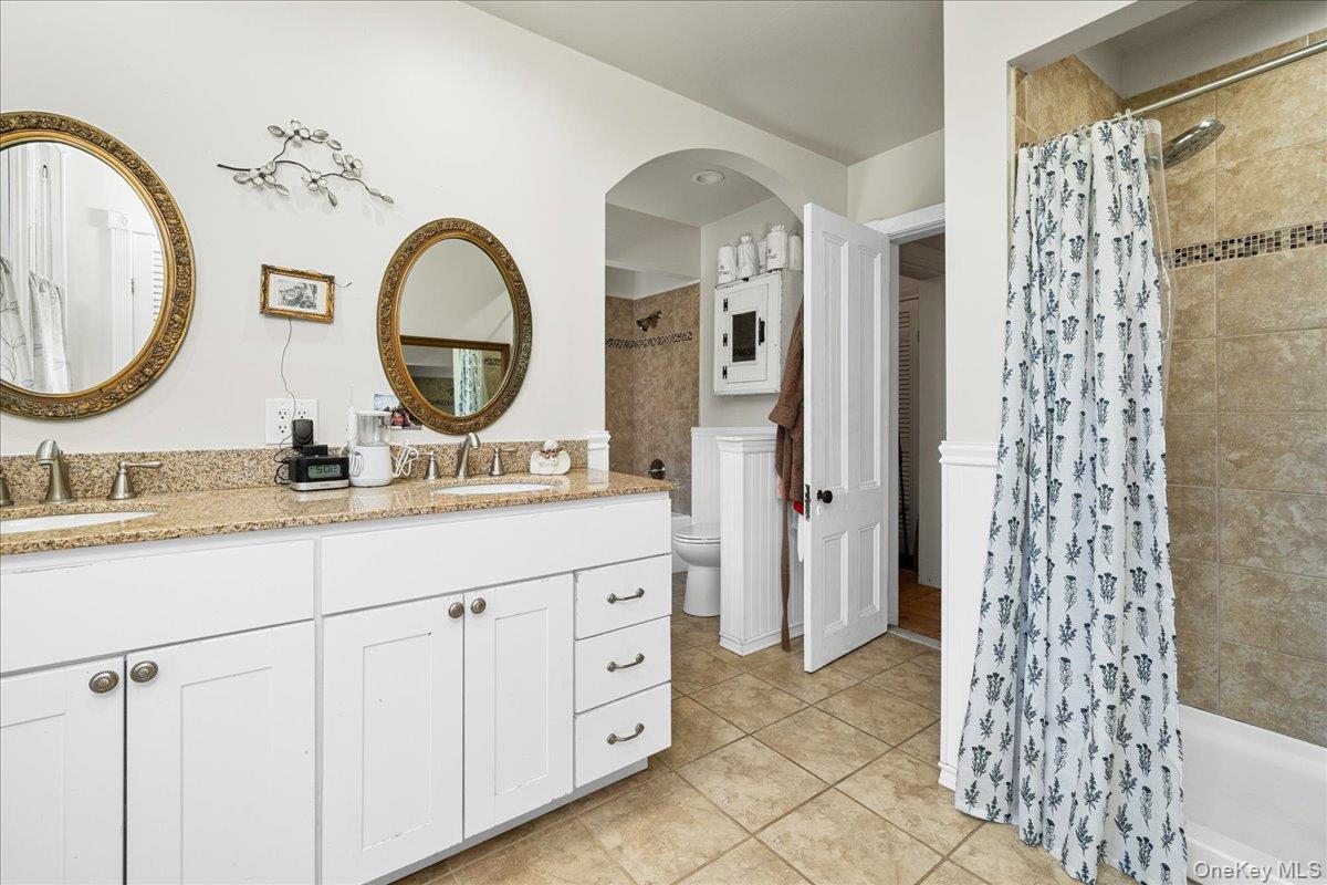 14 Maple Avenue Property Photo 35