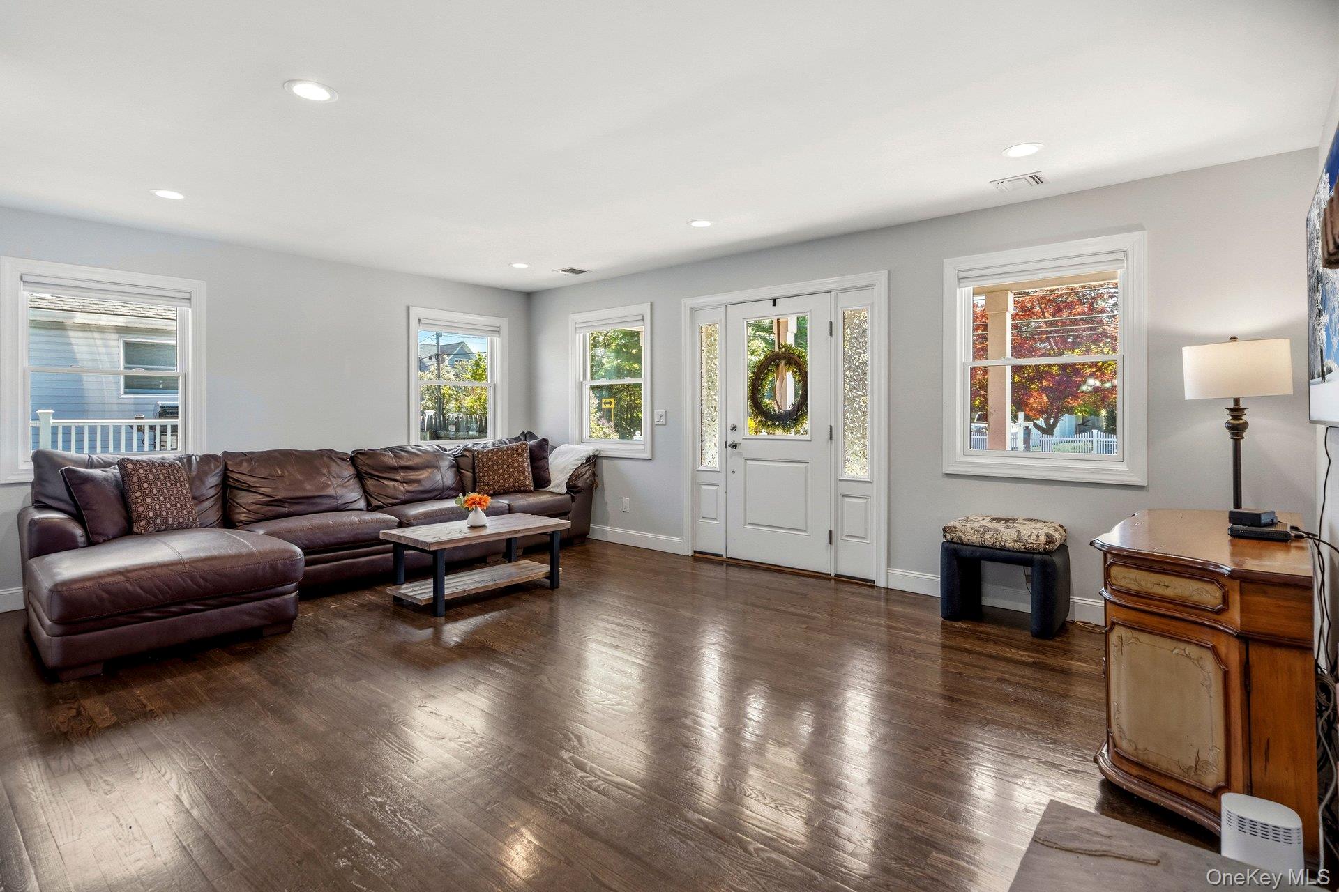 11 Jackson Street Property Photo 4