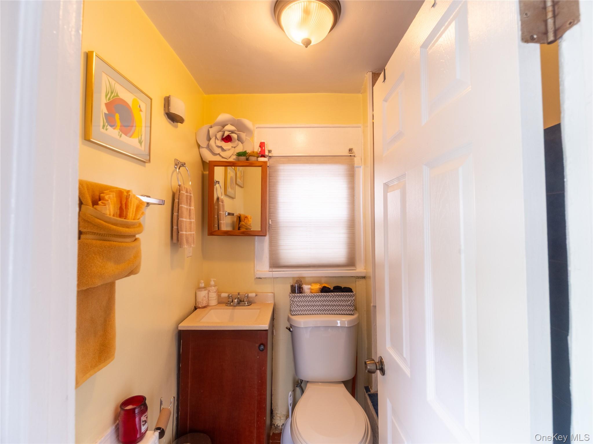 533 Willett Avenue Property Photo 4