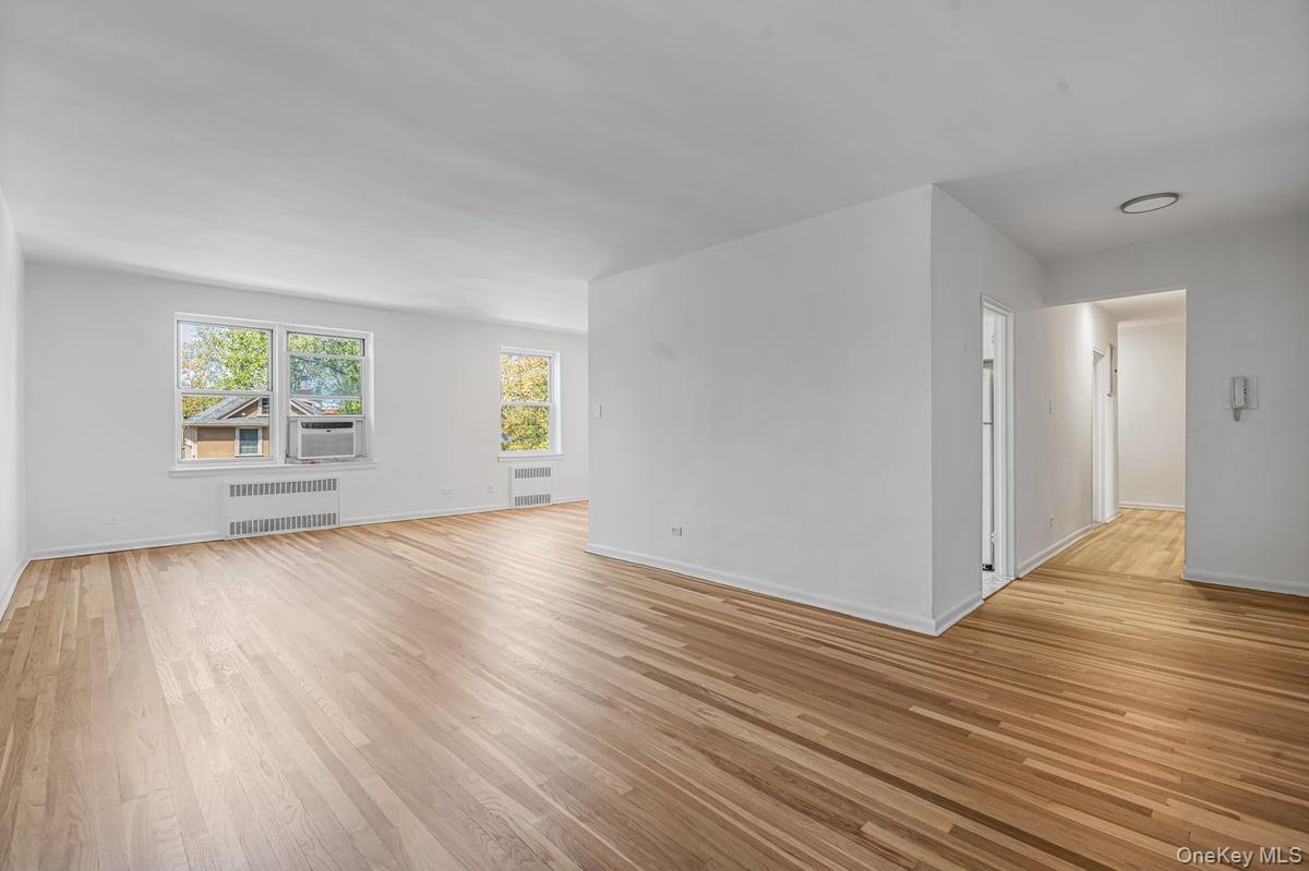 162-01 Powells Cove Boulevard 3n Property Photo 3