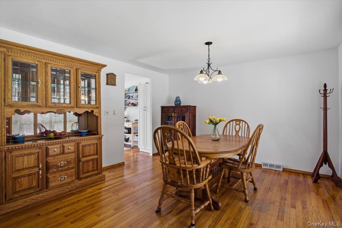 11 Lower Lake Road Property Photo 2
