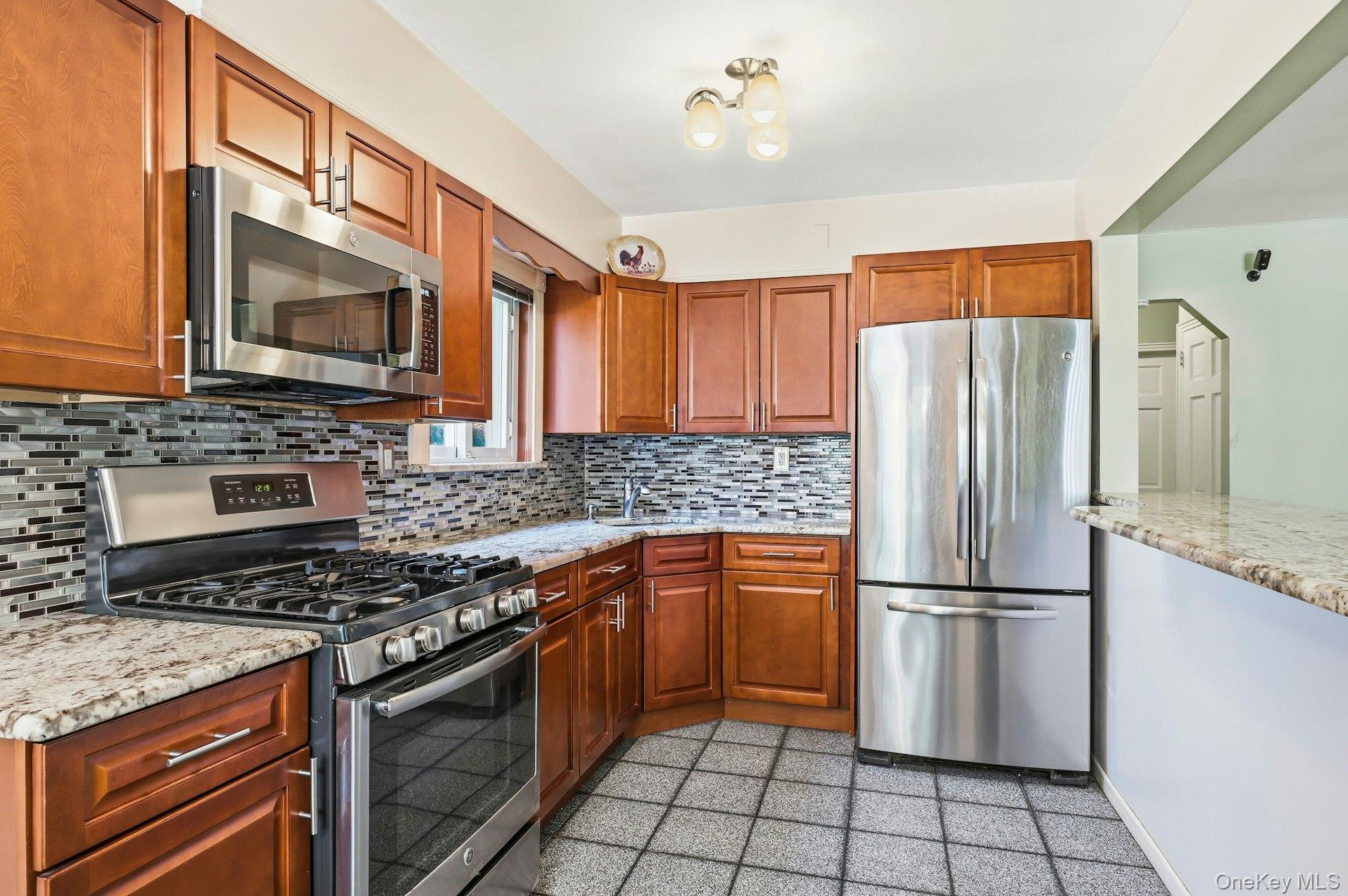 62-41 79th Street Property Photo 10