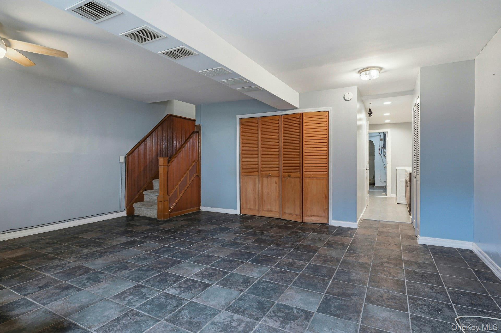 62-41 79th Street Property Photo 17