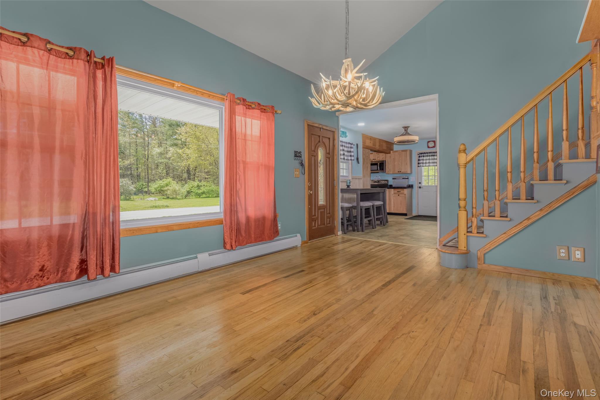 110 Cottontail Lane Property Photo 6