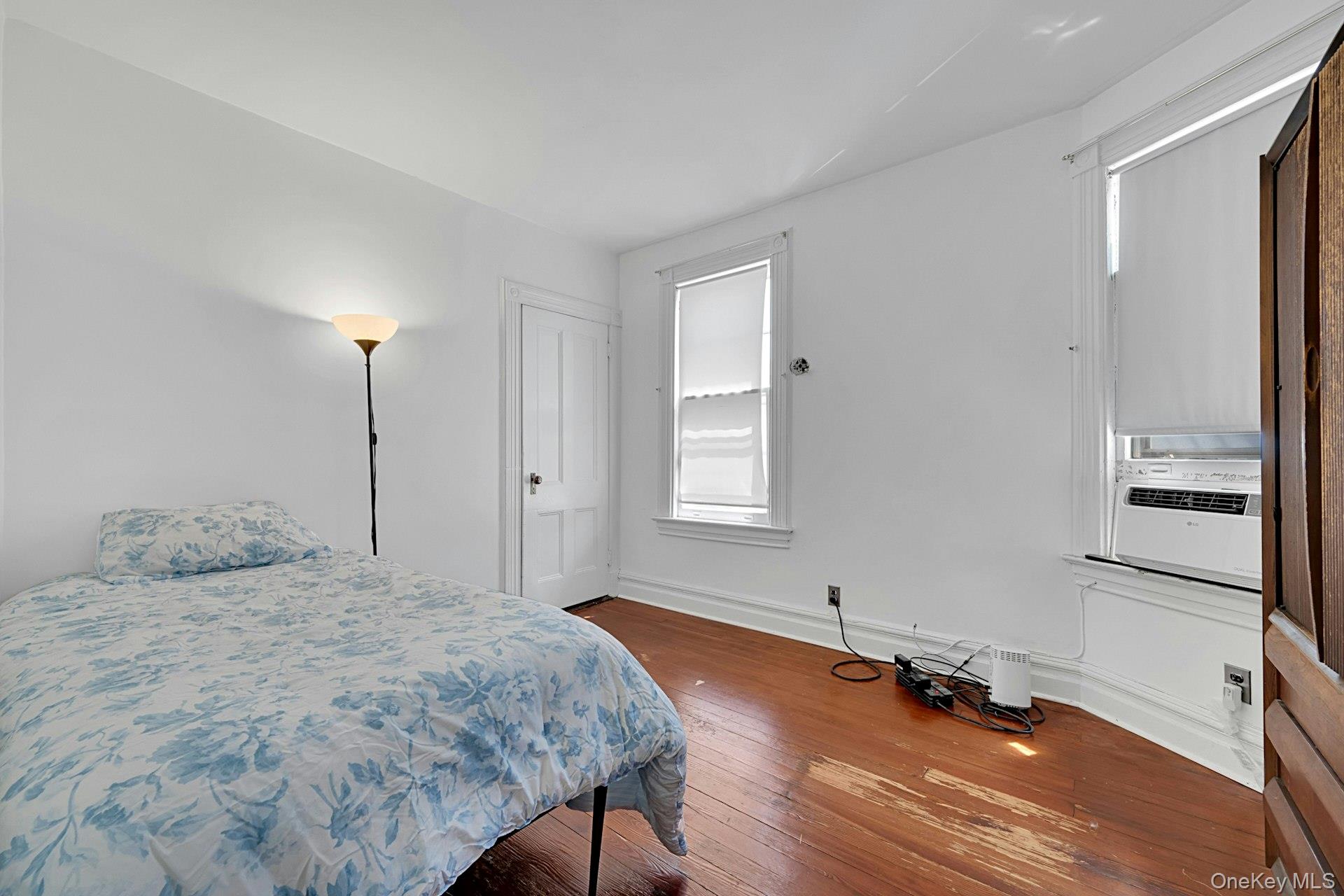 321 Rich Avenue Property Photo 14