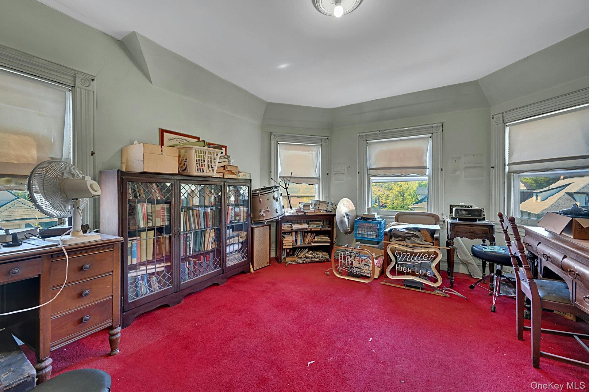 321 Rich Avenue Property Photo 20
