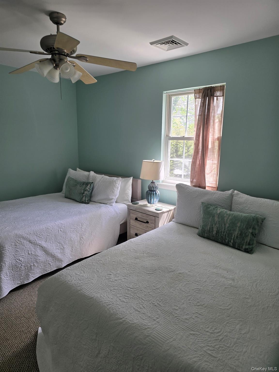 64 Beachfern Road Property Photo 11