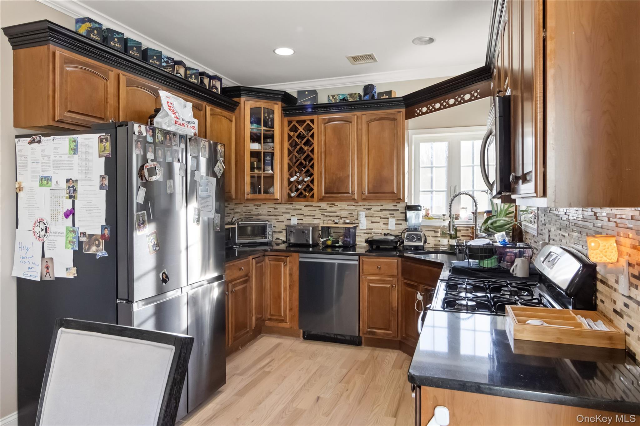 5 Deangelis Drive Property Photo 12