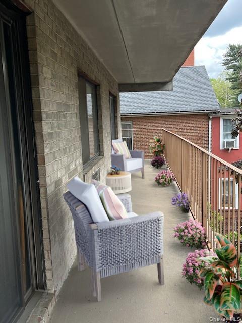 687 Bronx River Road Road 2a Property Photo 11