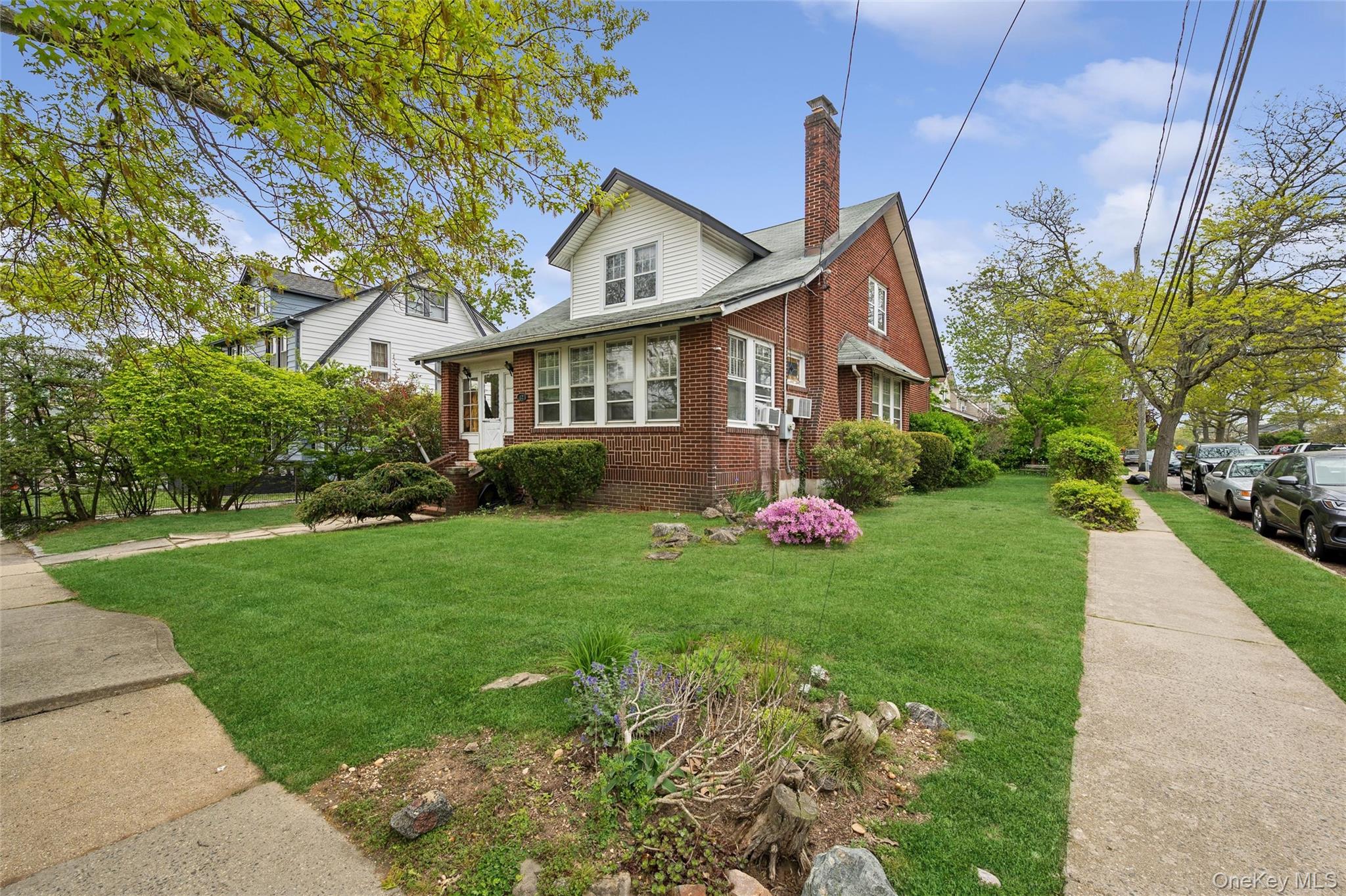 12 Harvard Avenue Property Photo 1