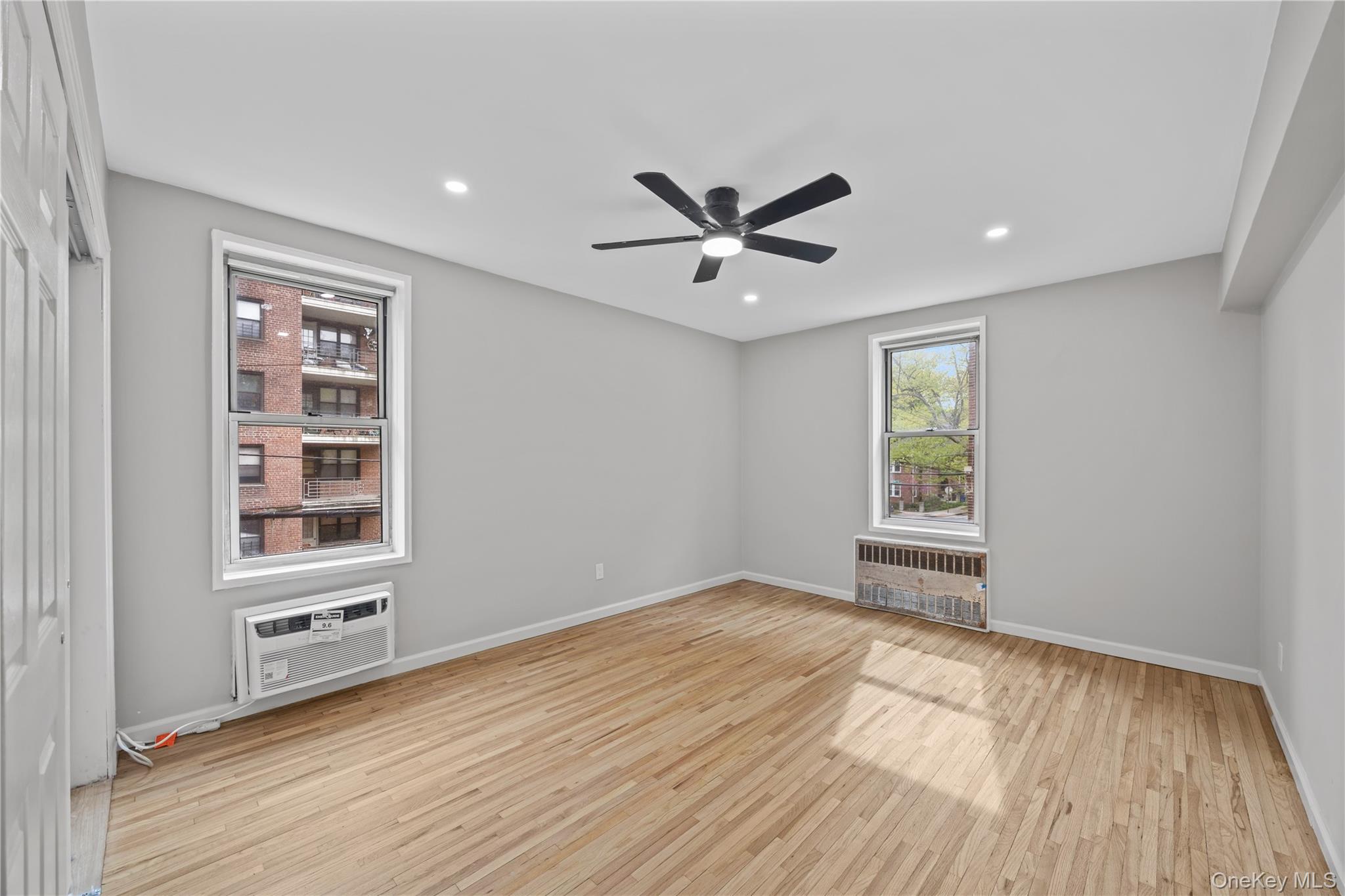 6535 Broadway 2a Property Photo 15