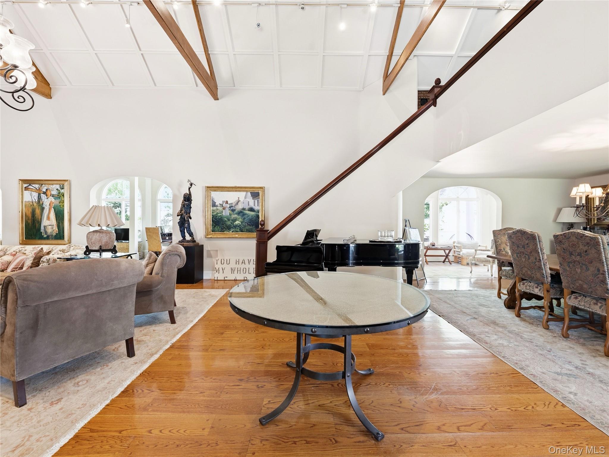2 Aspen Place Property Photo 5