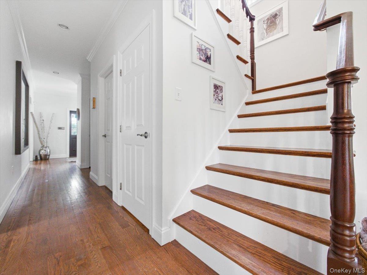 401 Centre Avenue Property Photo 37