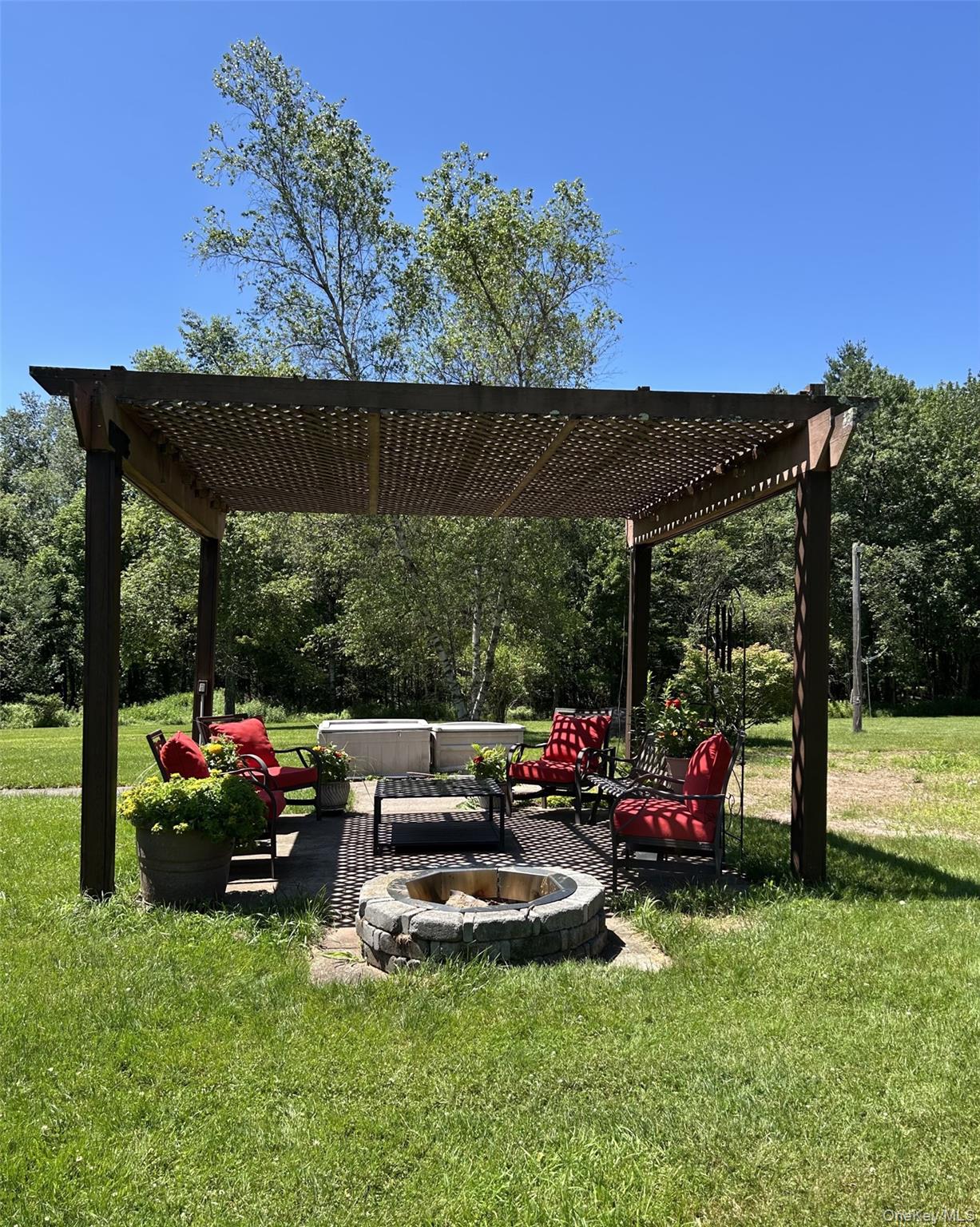 69 Crabby Road Property Photo 6